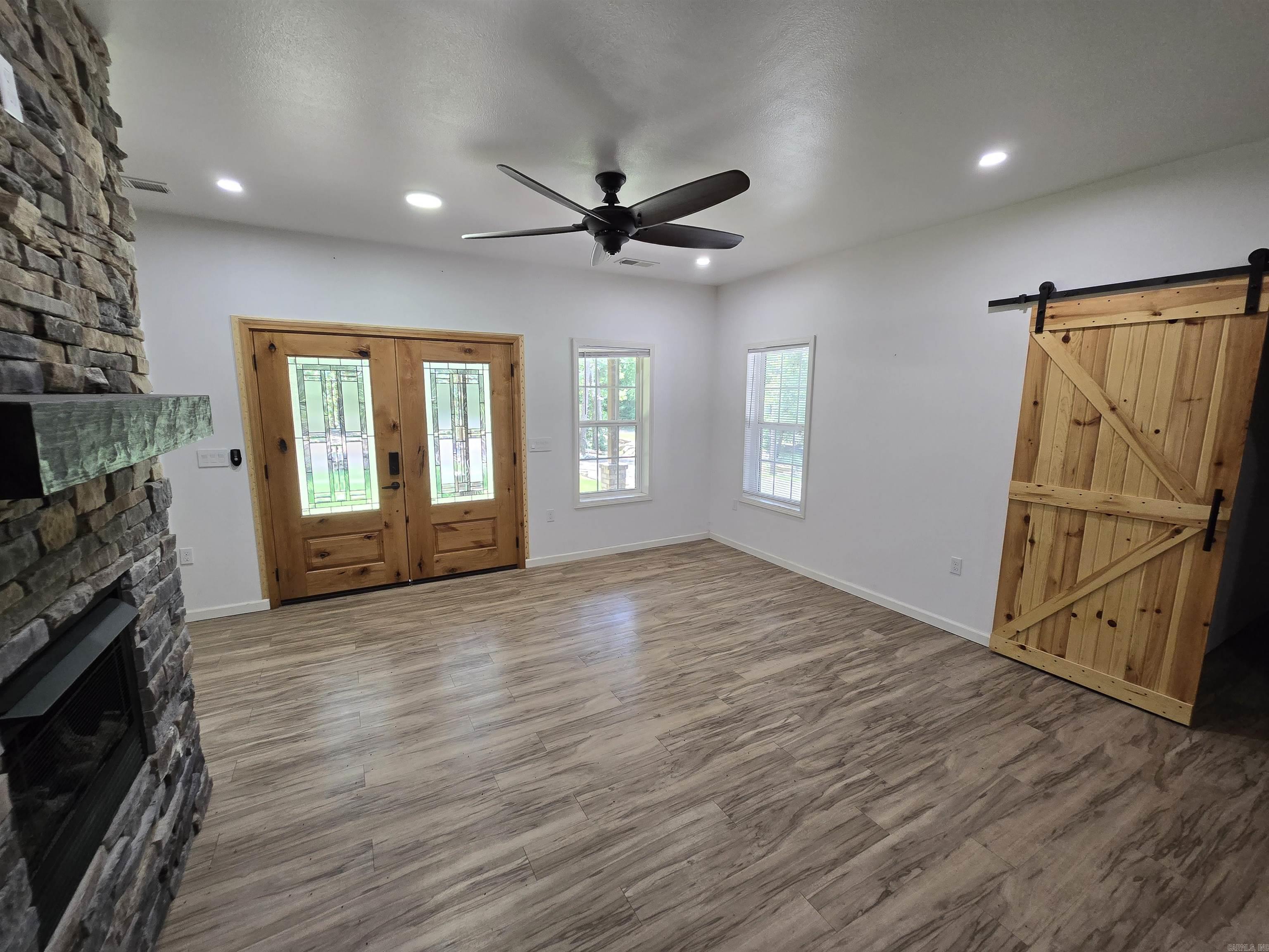 LITTLE RED RIVER ESTATES - Residential