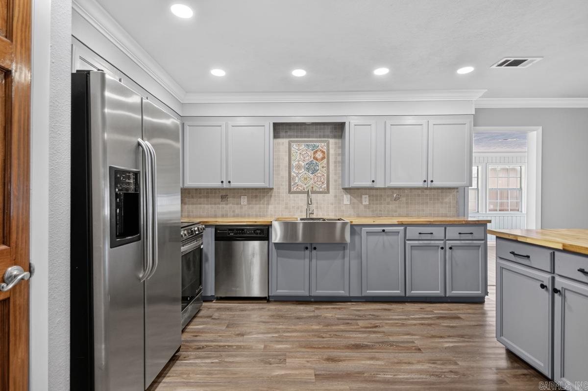 Metes & Bounds - Residential