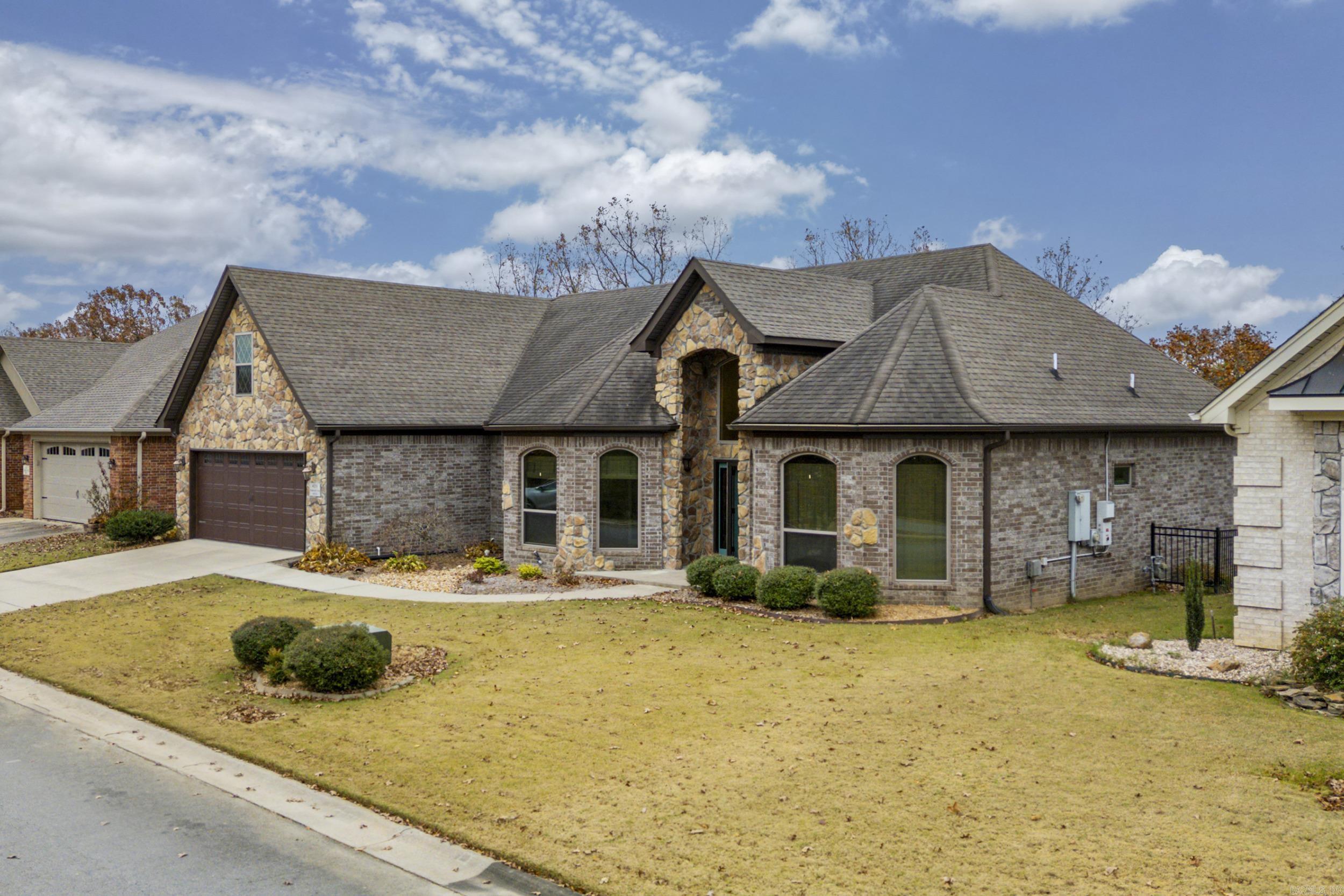 GREYSTONE - Residential