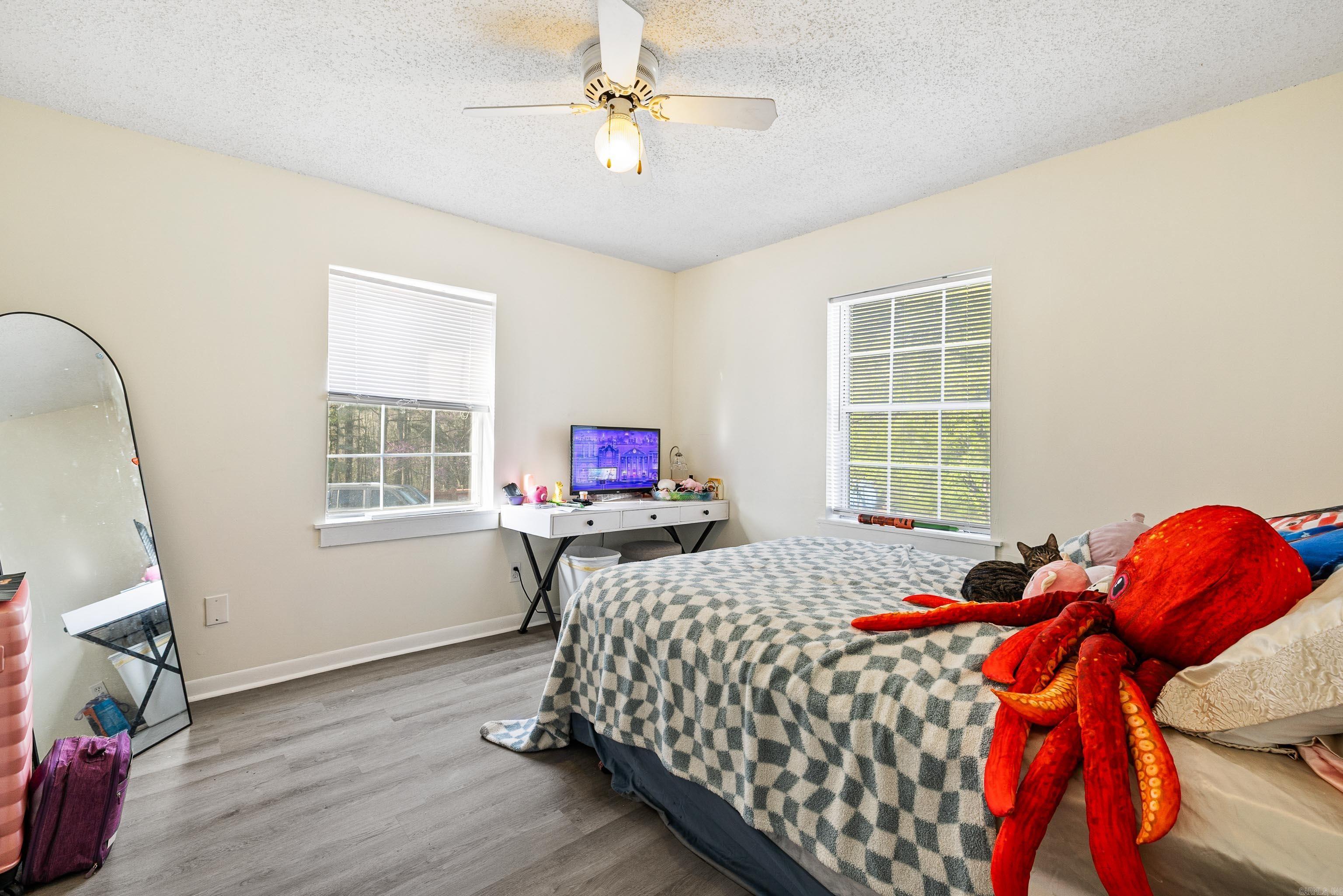 OAK FOREST - Residential