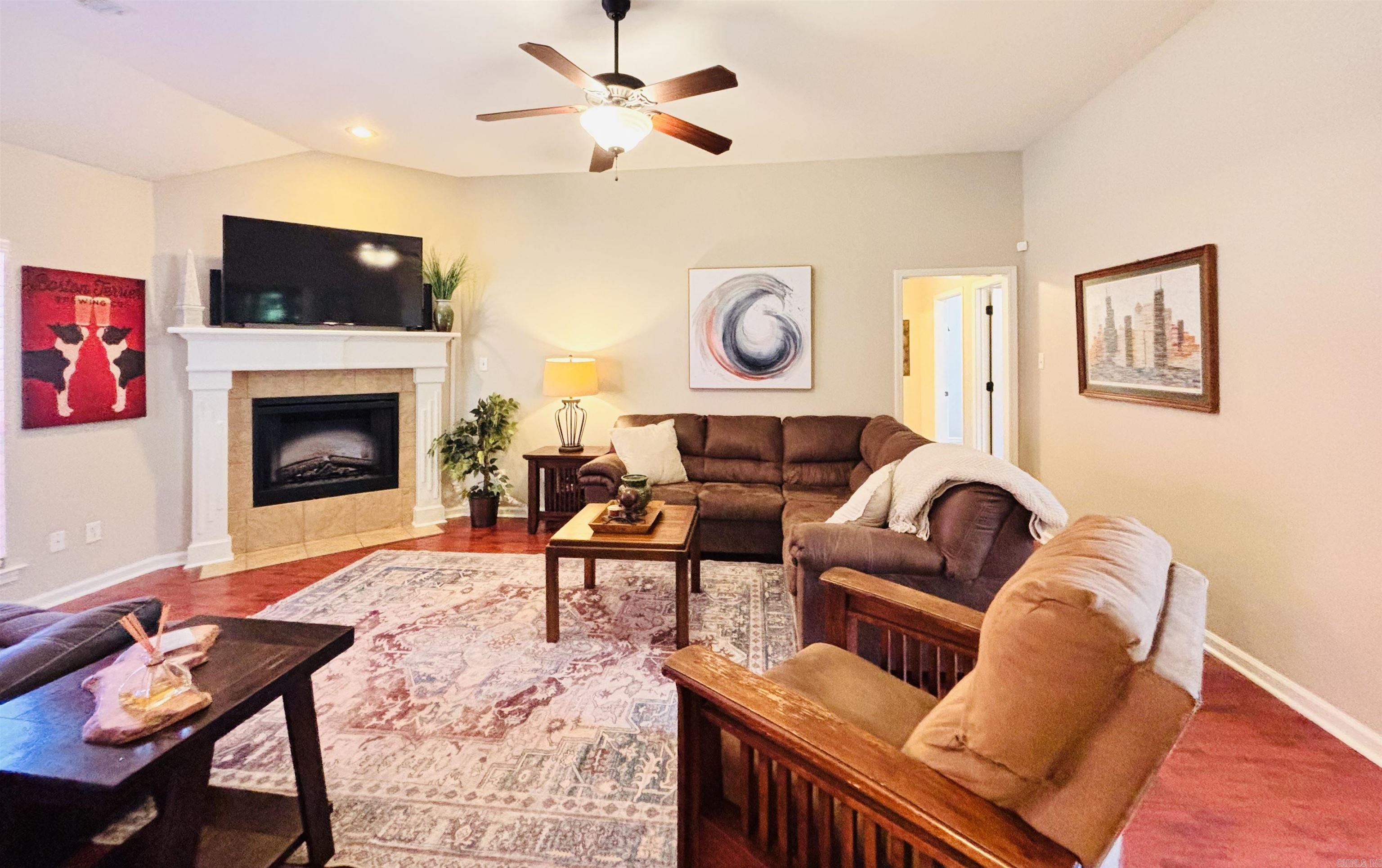 SILVER SPRINGS PH IV - Residential