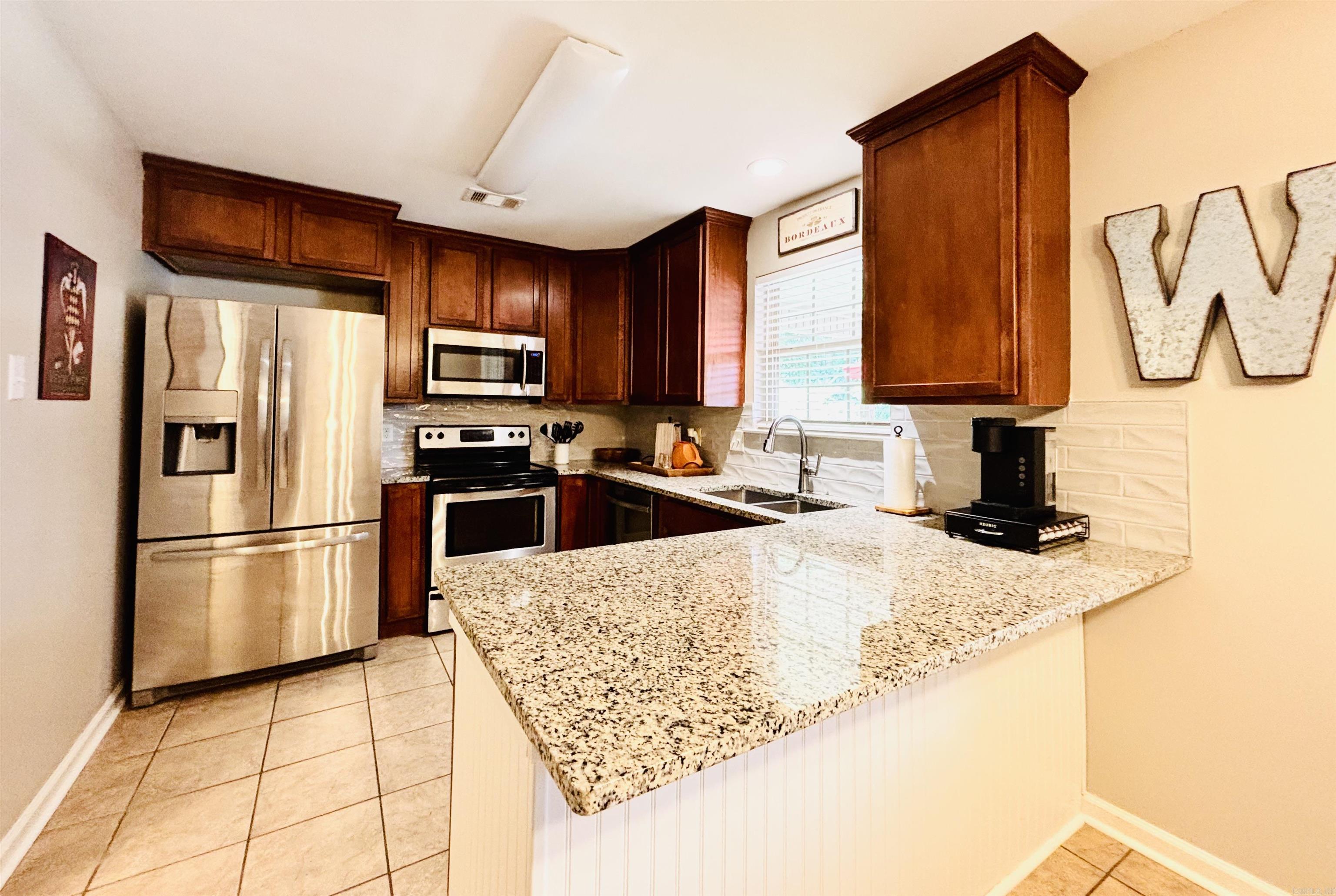 SILVER SPRINGS PH IV - Residential