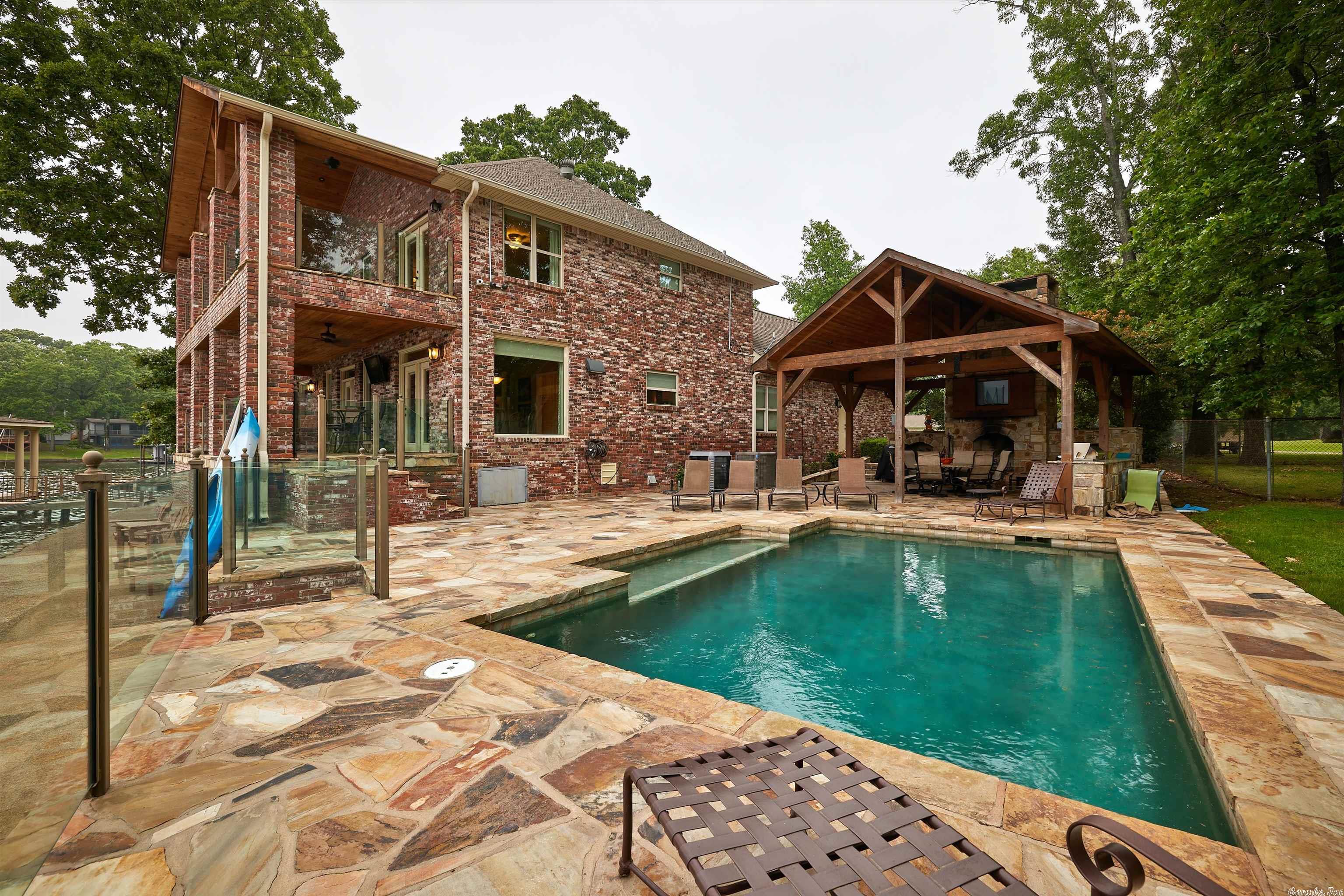 Lake View - Residential