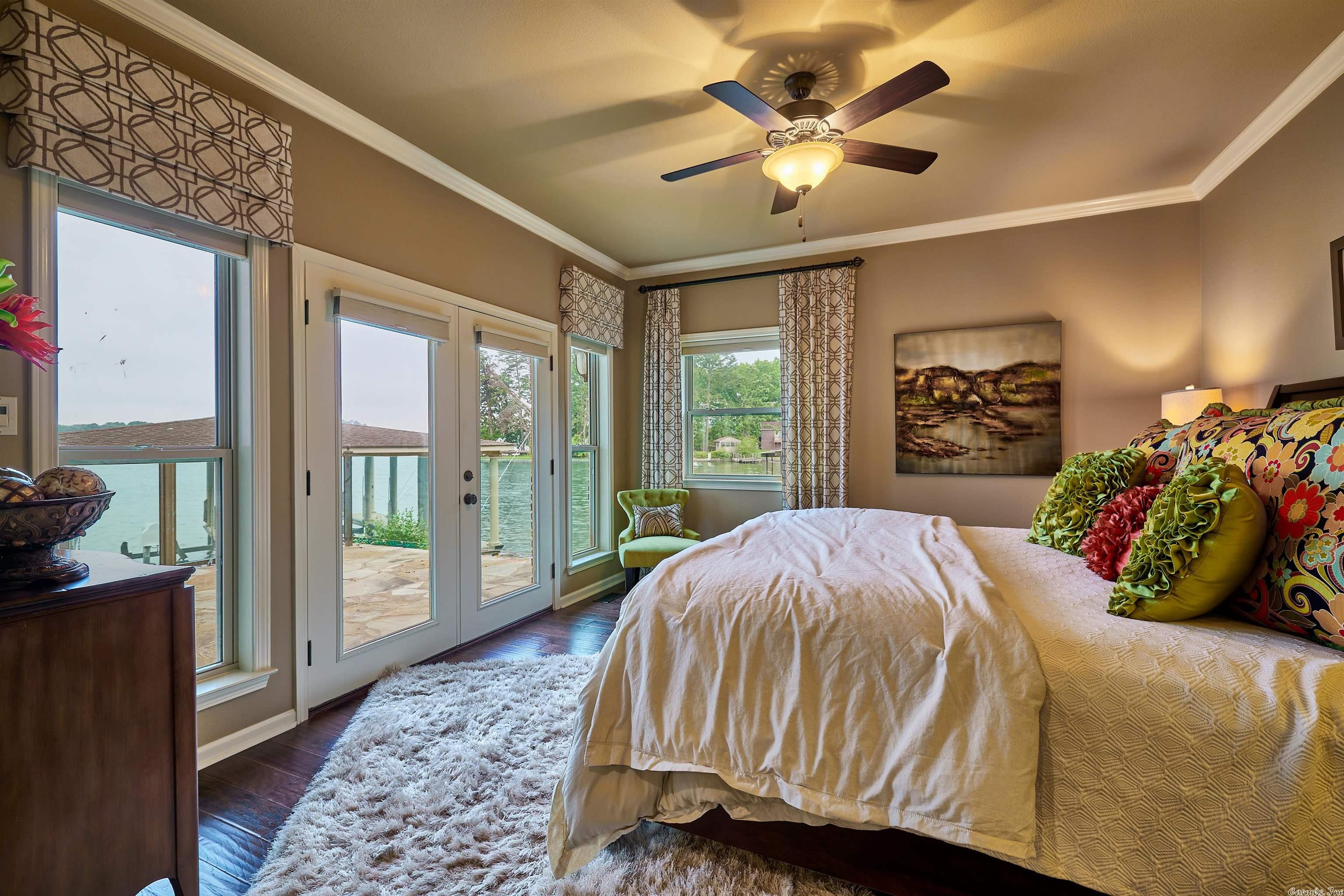 Lake View - Residential