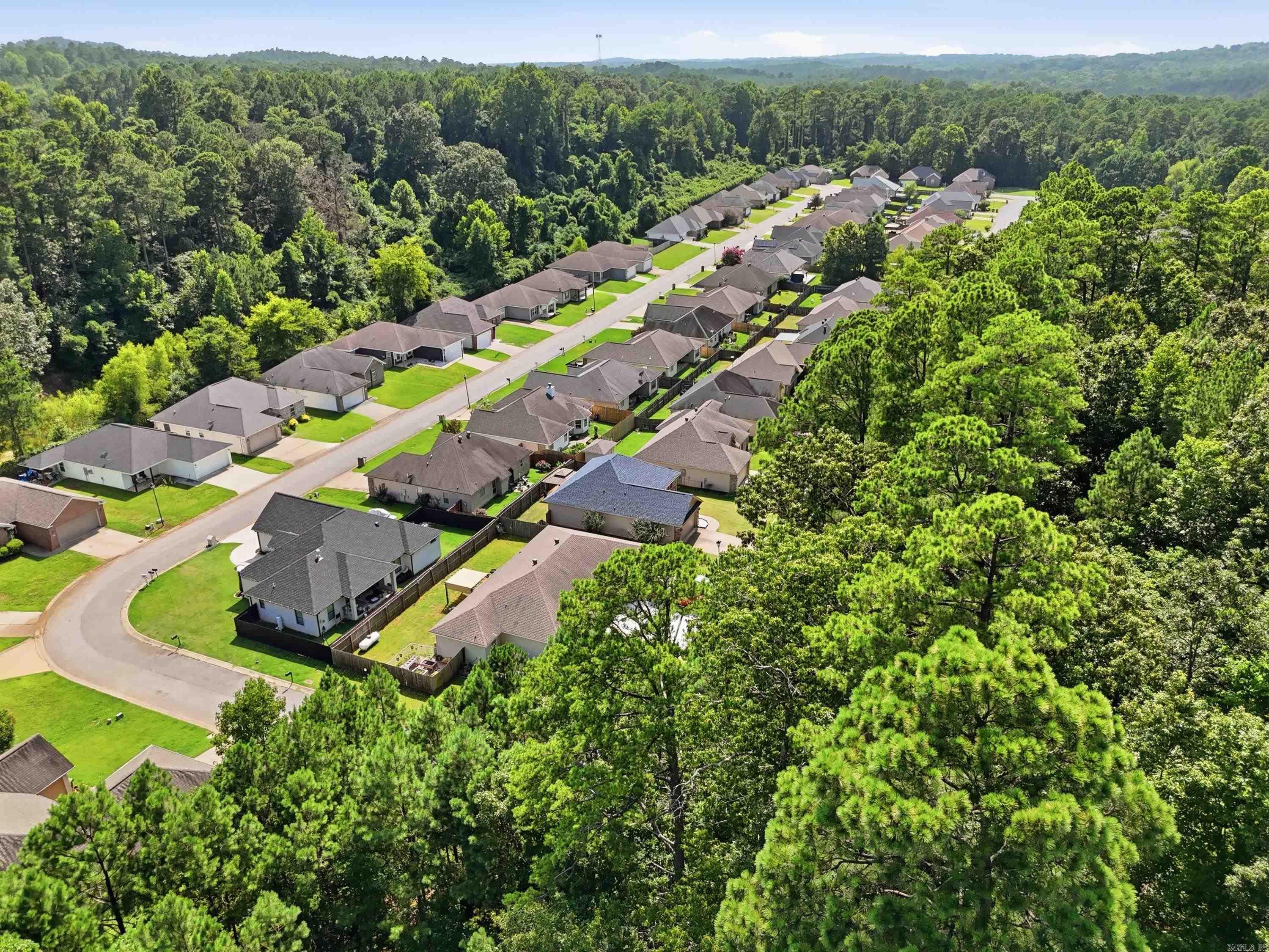 WISTERIA VINEYARD - Residential