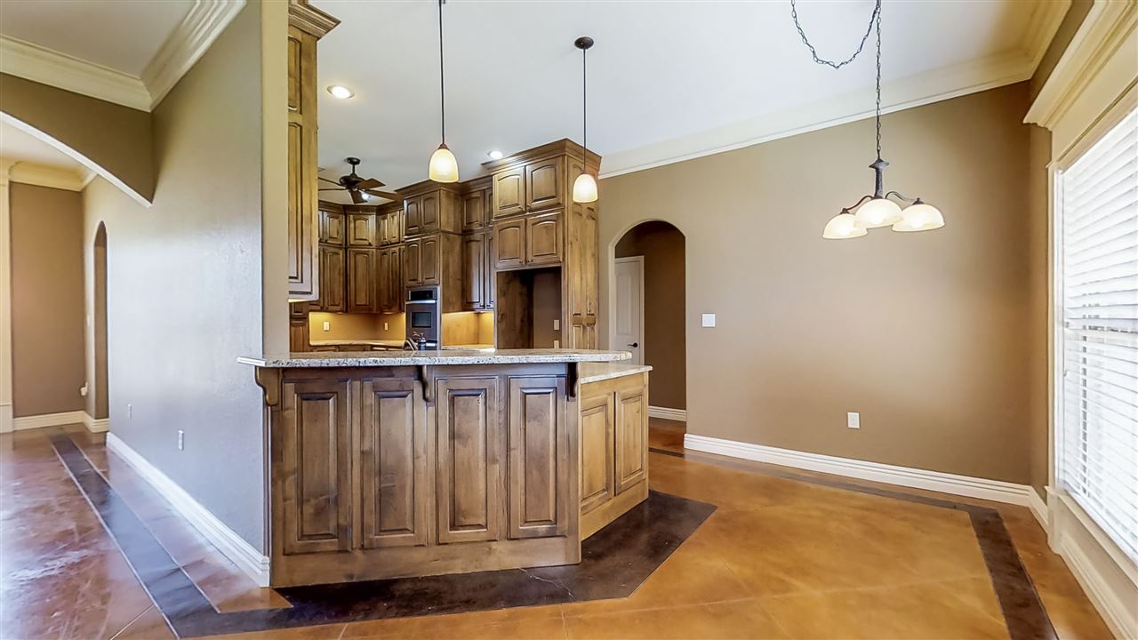 NORTH HILLS ESTATES - Residential