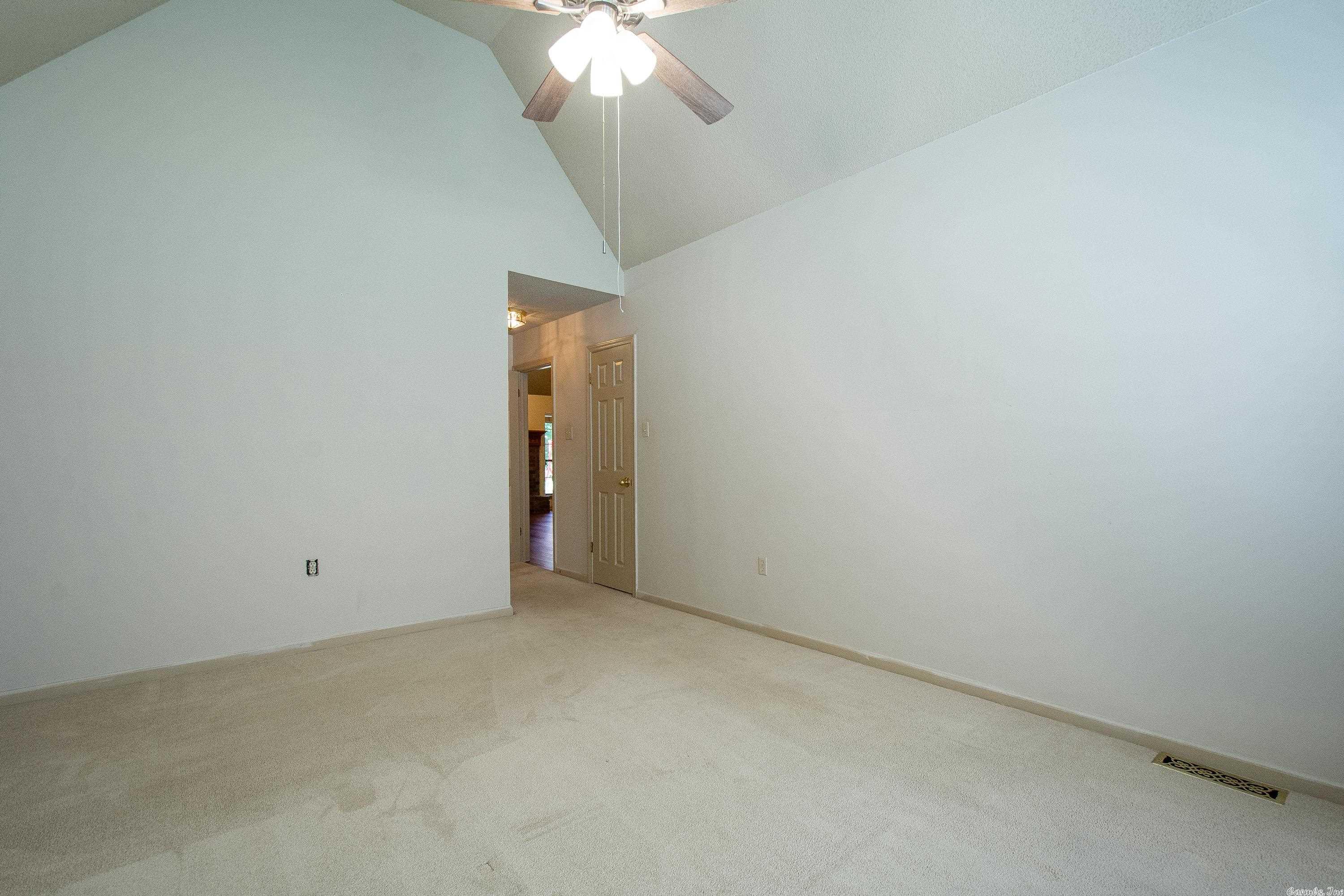 LAKEWOOD VALLEY ADDN - Residential