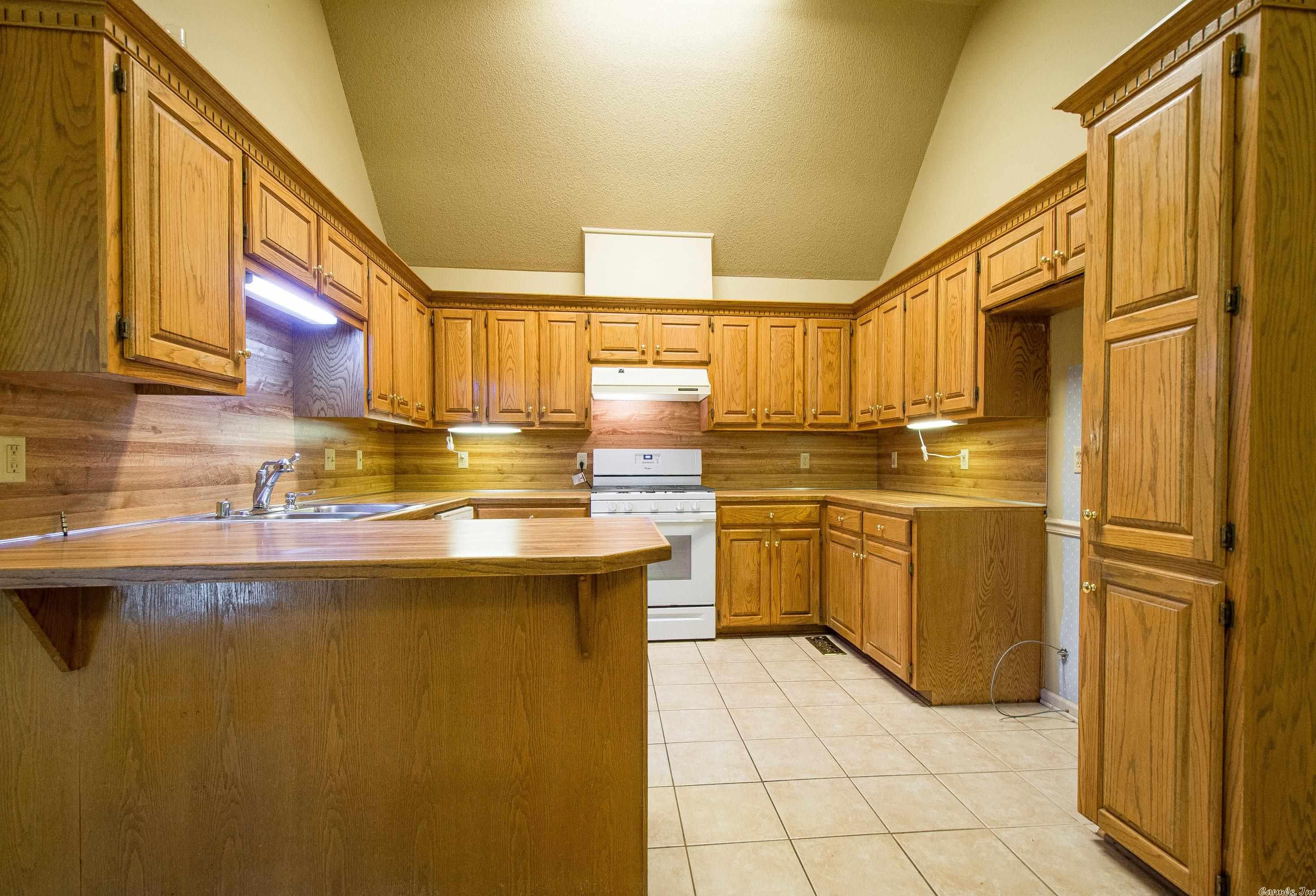 LAKEWOOD VALLEY ADDN - Residential