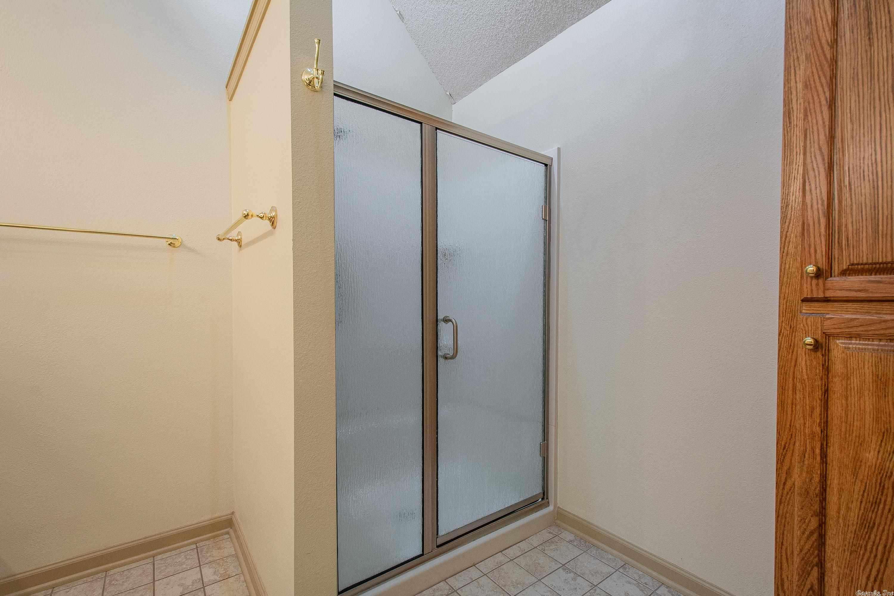 LAKEWOOD VALLEY ADDN - Residential