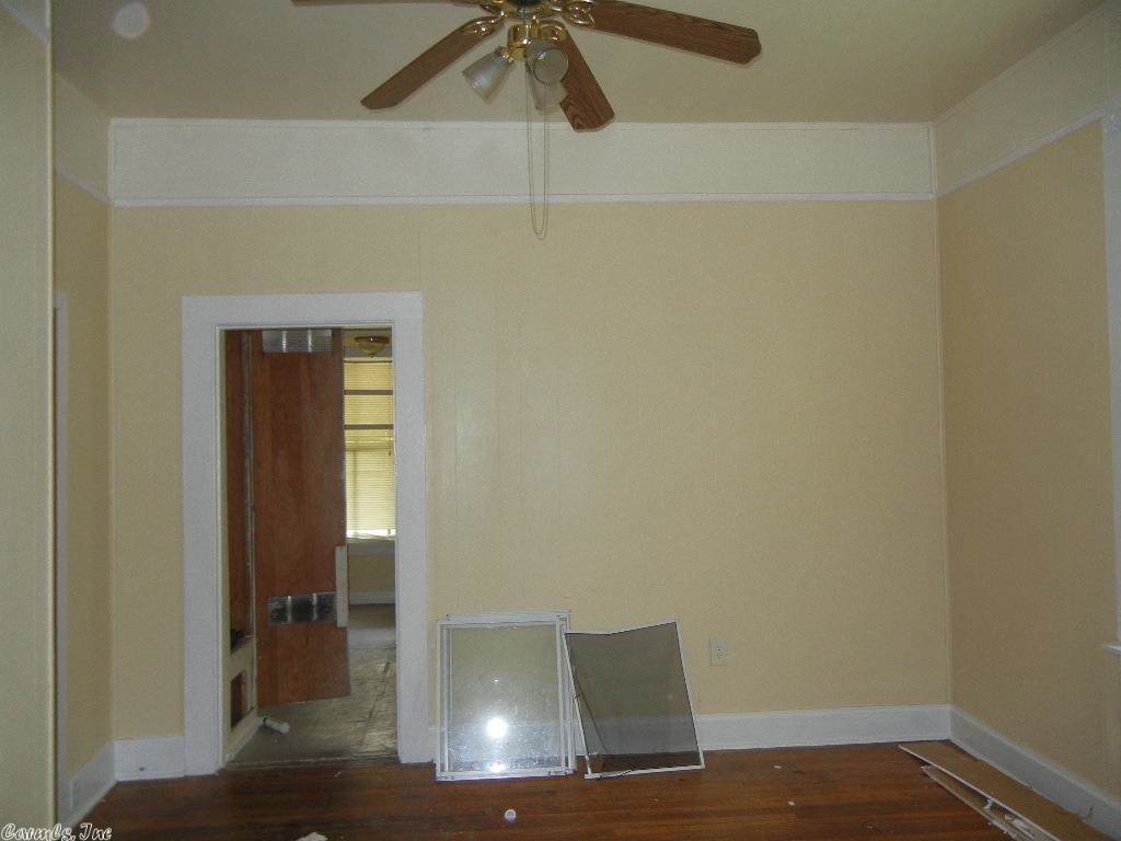 Jones & Worthen - Residential