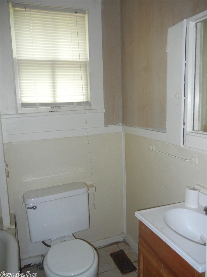 Jones & Worthen - Residential