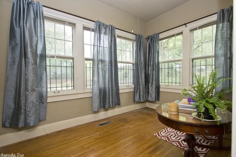 PARK HILL - Residential
