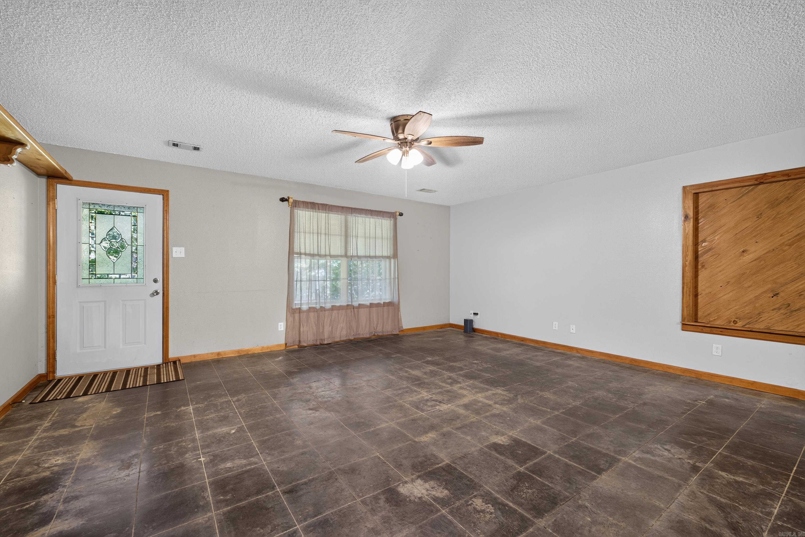 RIVERVIEW ESTATES - Residential