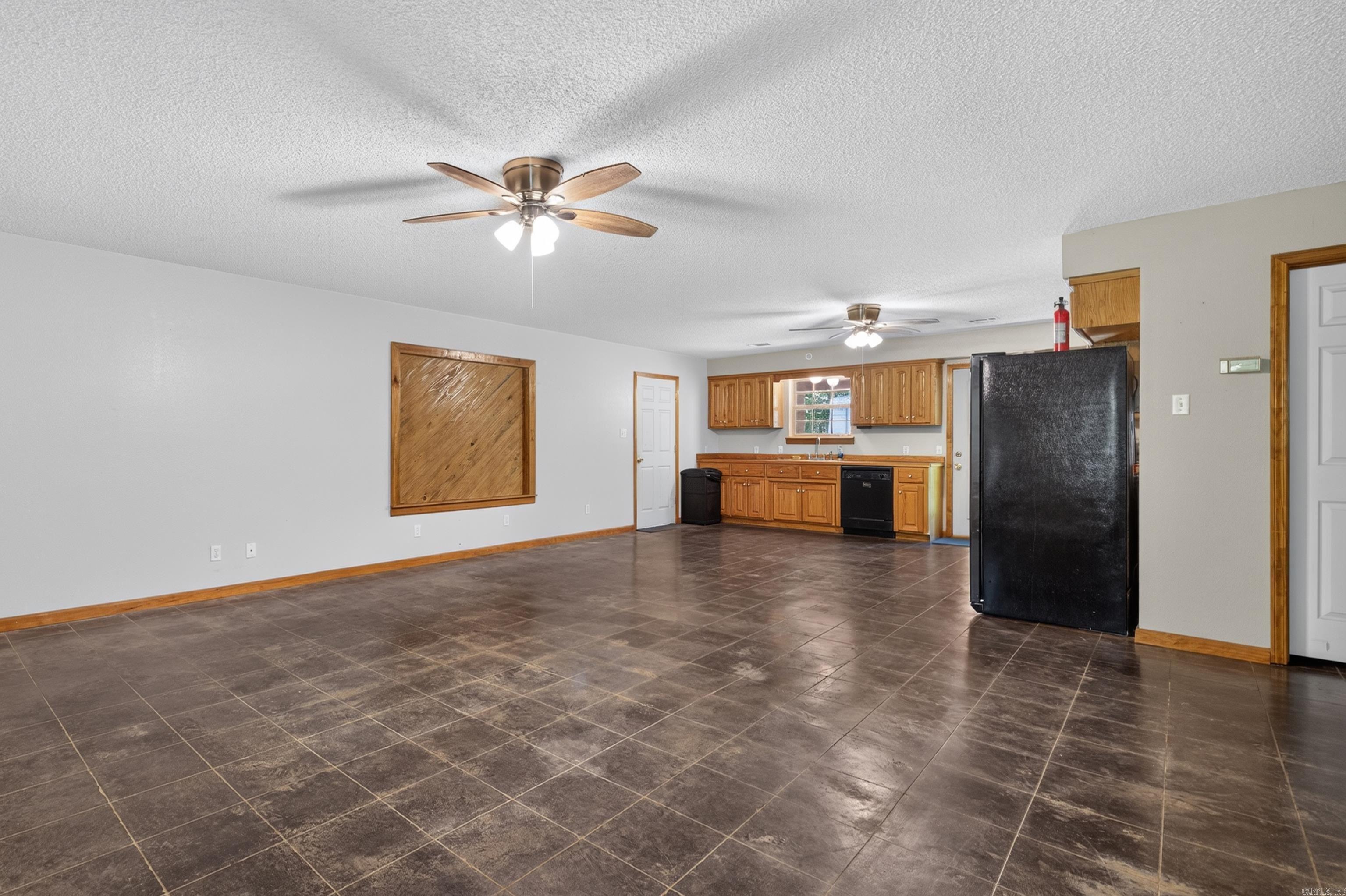 RIVERVIEW ESTATES - Residential