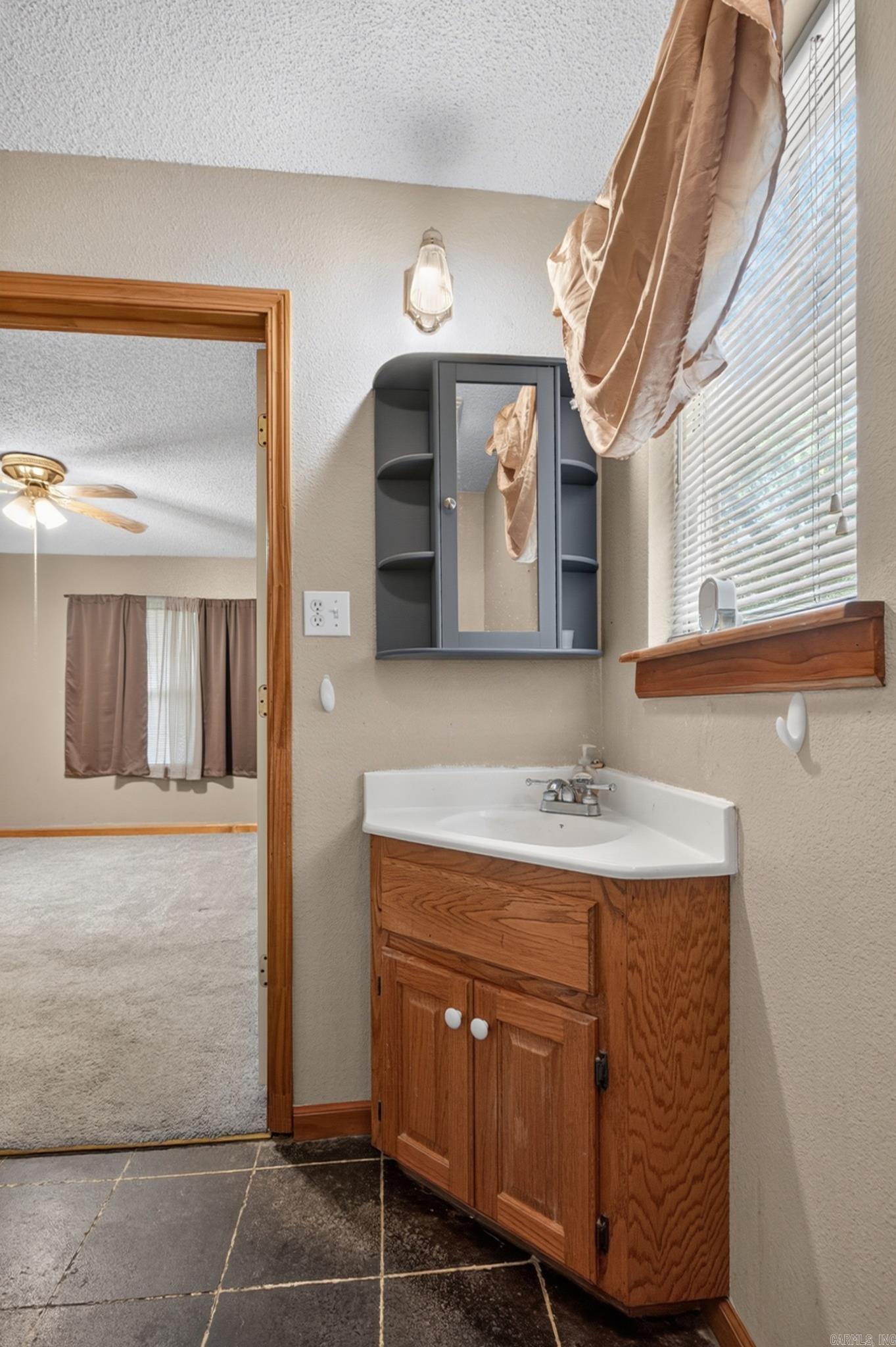 RIVERVIEW ESTATES - Residential