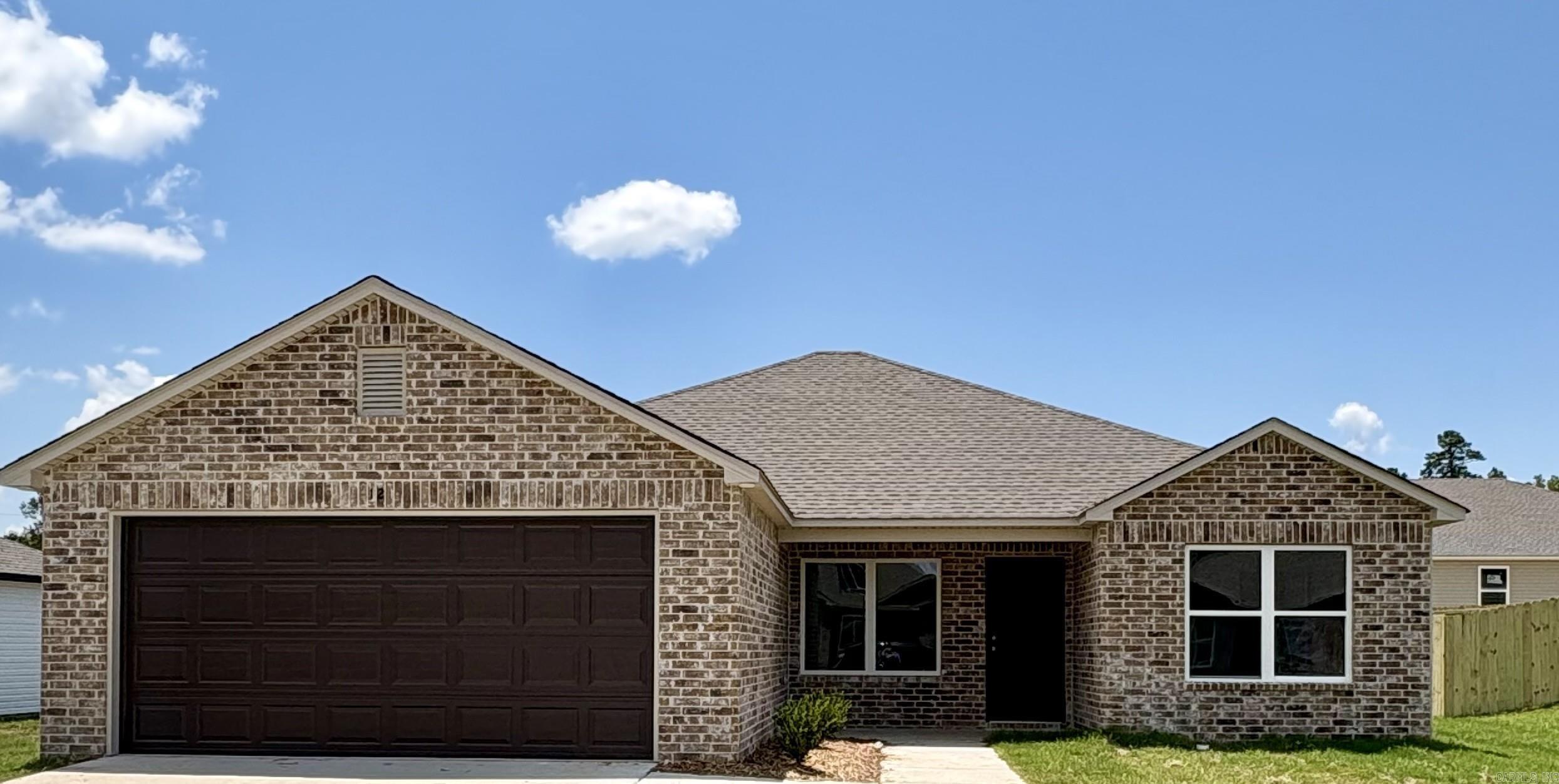 The gorgeous Lowell II plan is rich with curb appeal with its welcoming covered front porch and front yard landscaping. This home features an open floor plan with 3 bedrooms, 2 bathrooms, and an expansive living area. Also enjoy a flexible breakfast/dining area, and a beautiful kitchen fully equipped with energy-efficient appliances, ample counterspace, and a sizable pantry for the adventurous home chef. Learn more about this home today!   **SEE SHOWING REMARKS & AGENT REMARKS FOR IMPORTANT INFORMATION**
