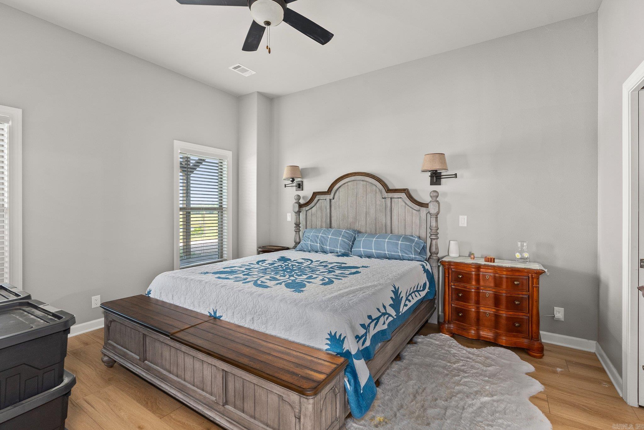 LONSDALE - CITY - Residential