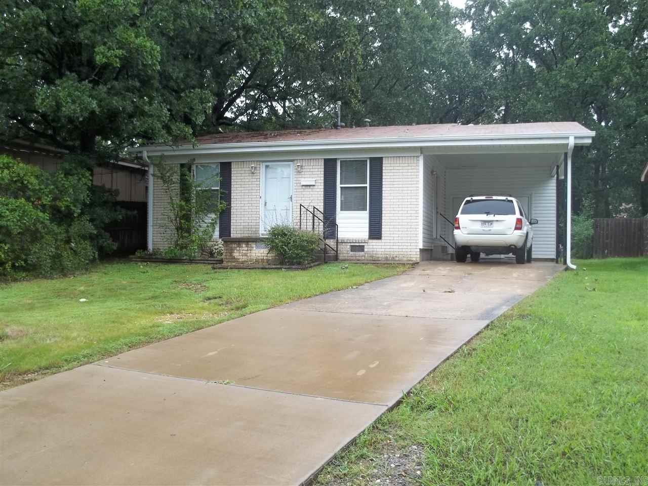 Three bedroom, 1 1/2 bath home, freshly painted and new carpet. Kitchen is nicely furnished including dishwasher, breakfast bar, formal living/dining area, W/D hookups, 1 vehicle carport and good storage. $900 per month, $900 Security Deposit with approved application. Call TODAY Marshall Peters & Associates 501-414-8340