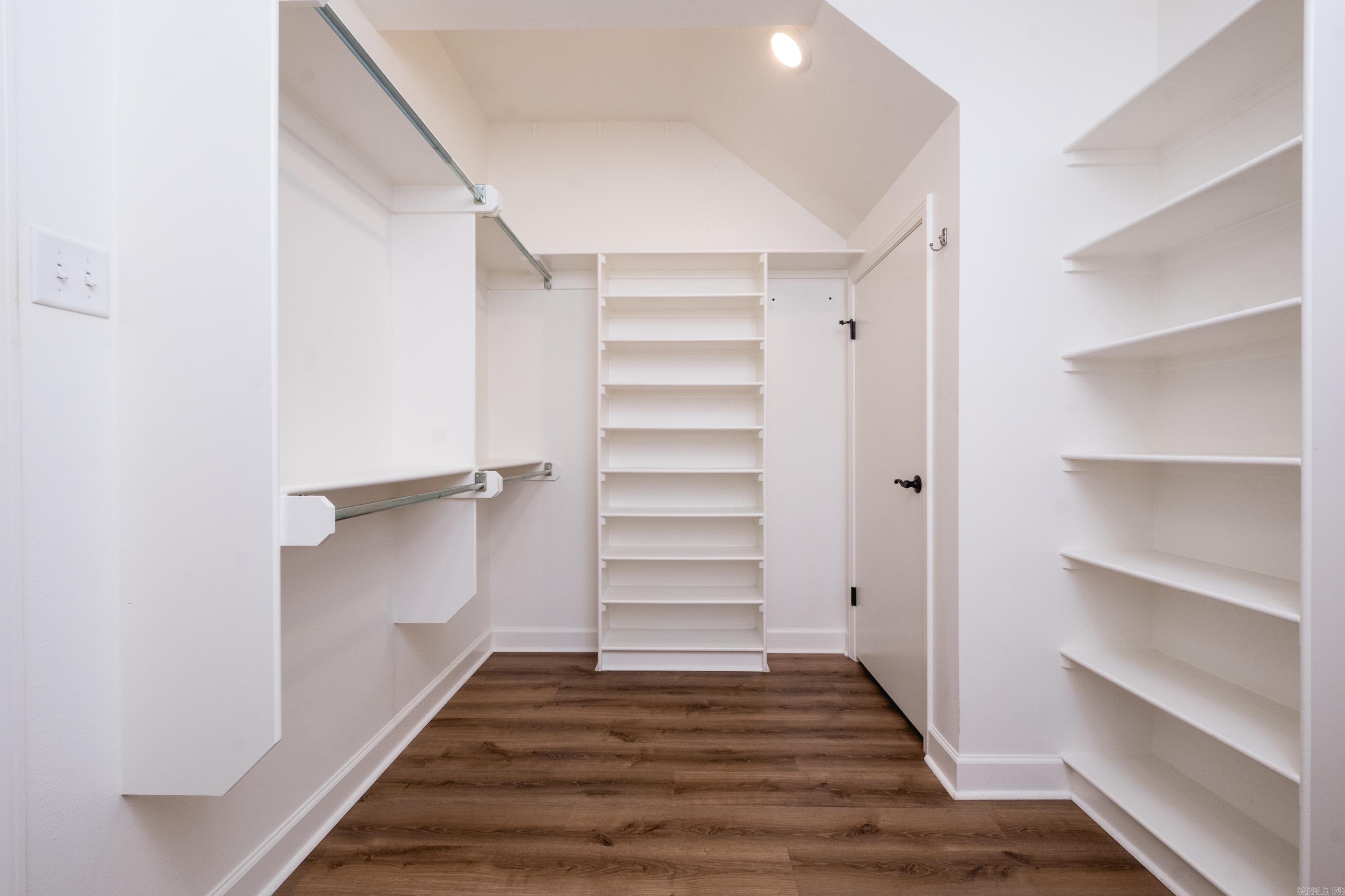 KENSINGTON PLACE - Residential