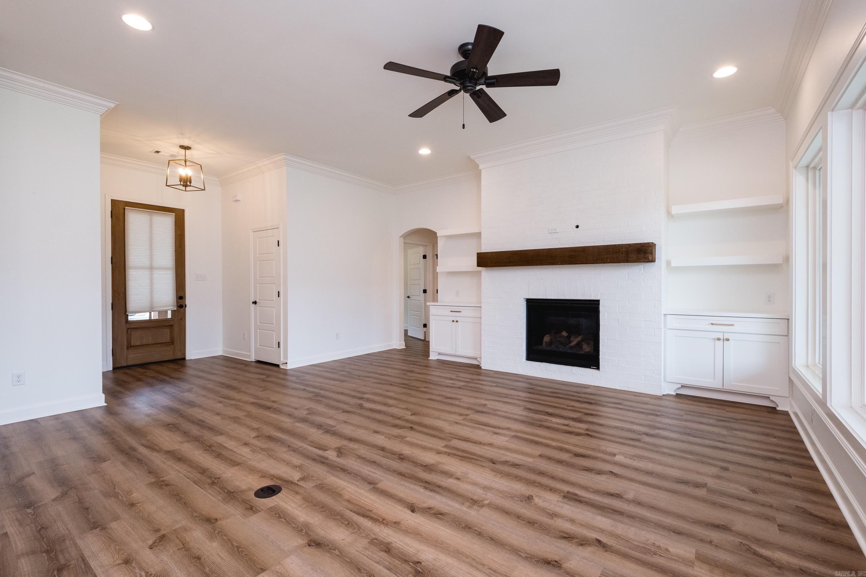 KENSINGTON PLACE - Residential