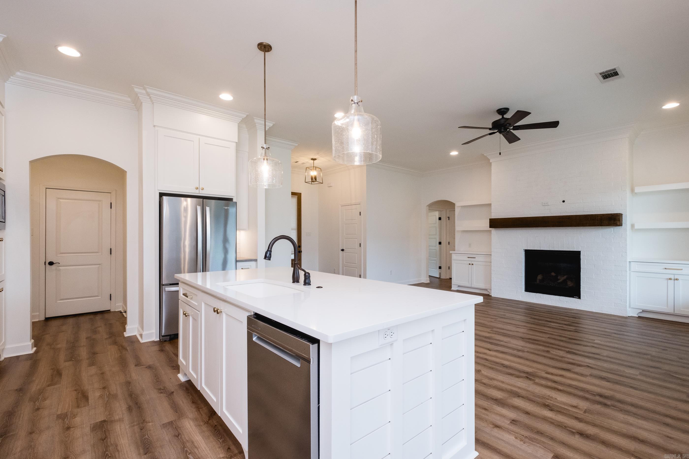KENSINGTON PLACE - Residential
