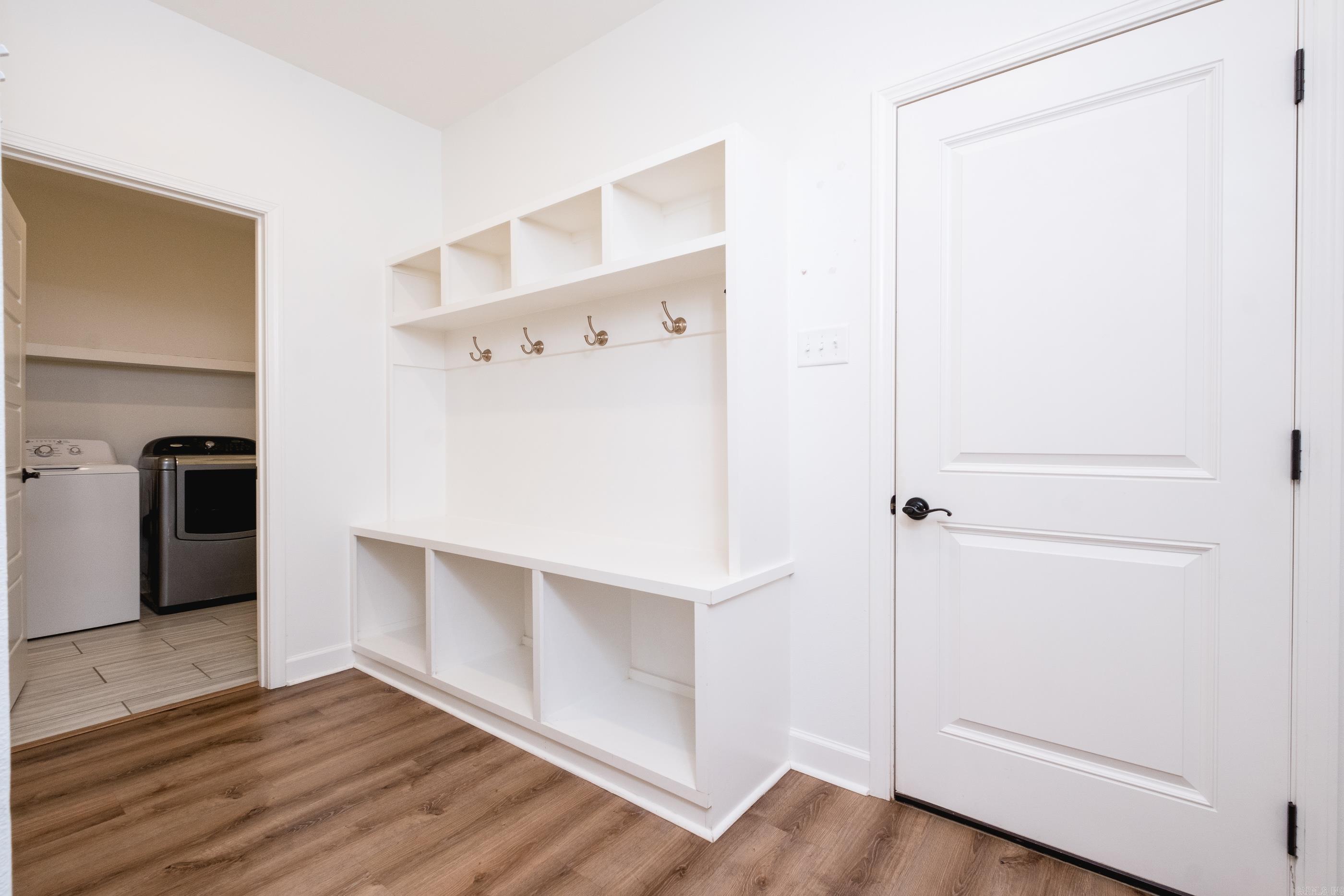 KENSINGTON PLACE - Residential