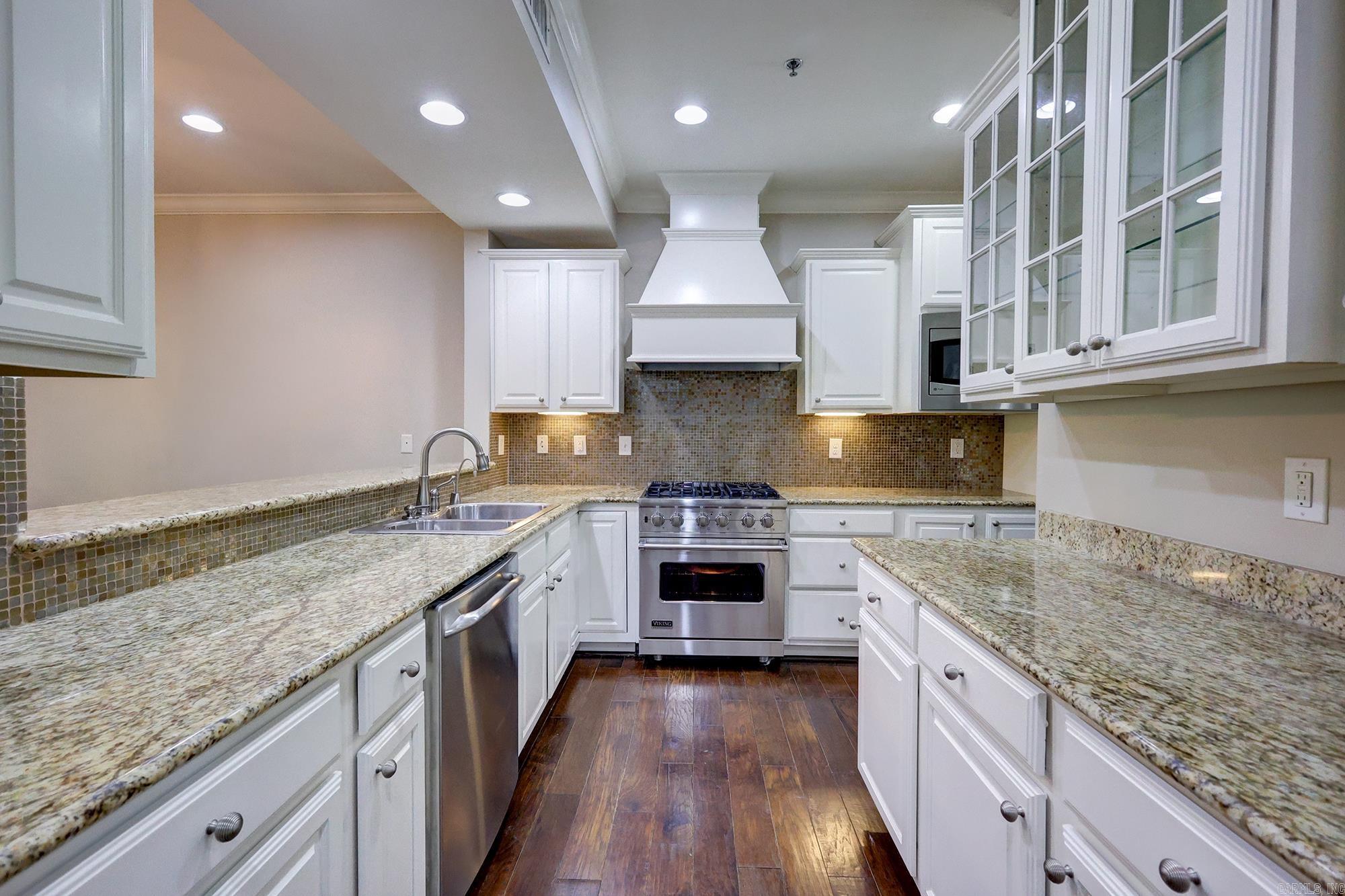 CHENAL WOODS HPR - Residential