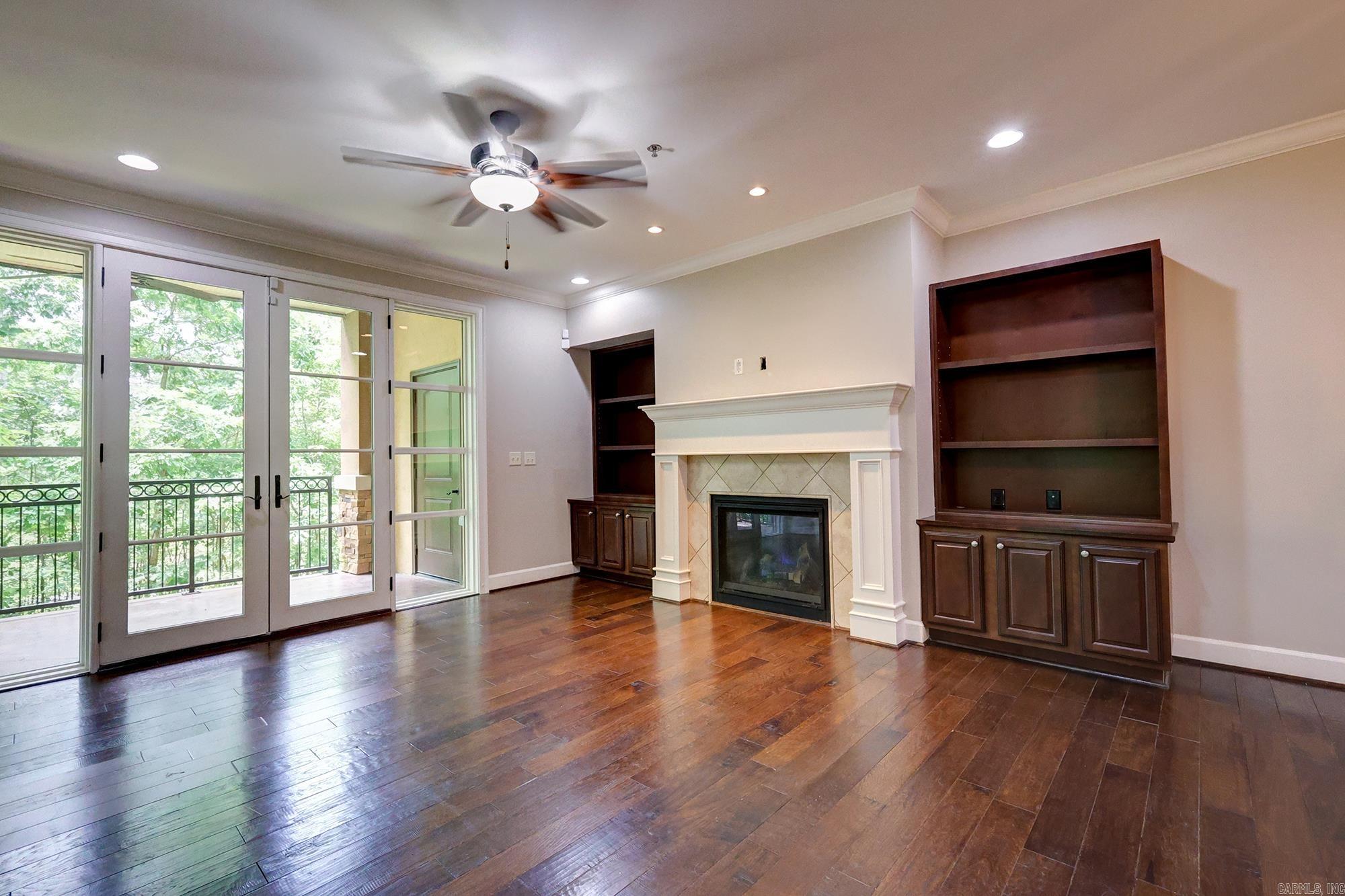 CHENAL WOODS HPR - Residential