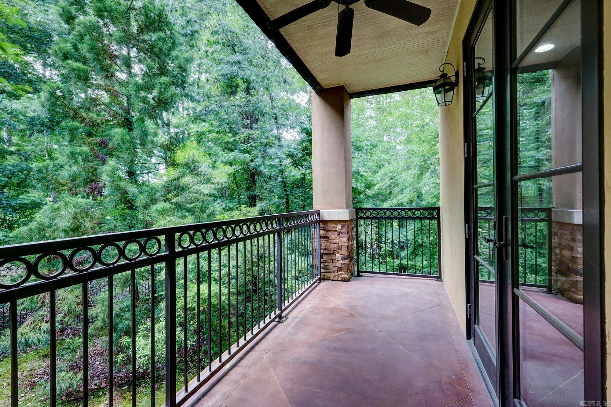 CHENAL WOODS HPR - Residential