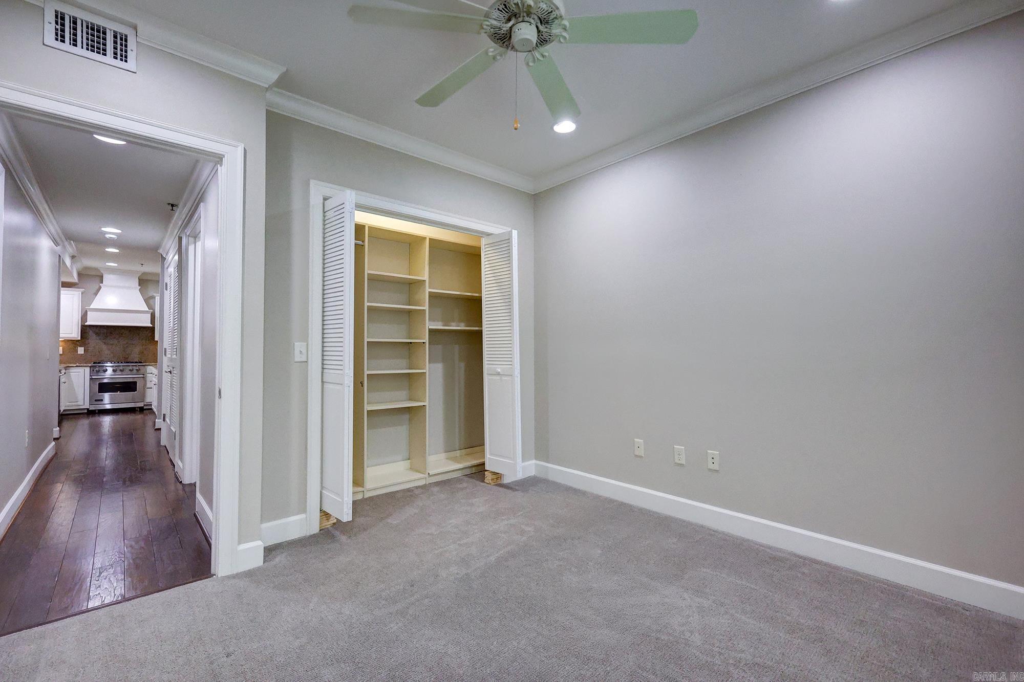 CHENAL WOODS HPR - Residential