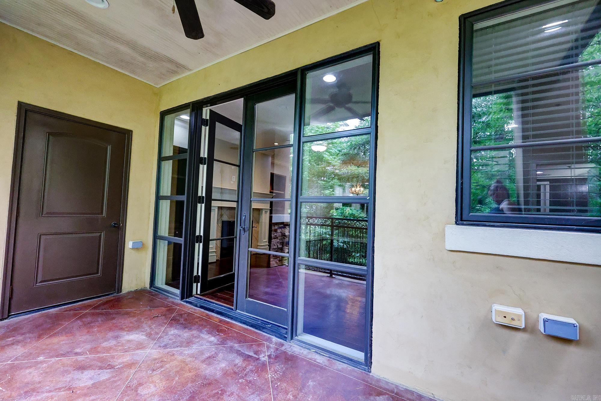 CHENAL WOODS HPR - Residential