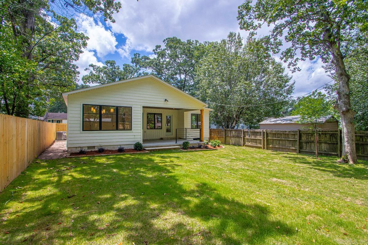 CAMMACK WOODS - Residential