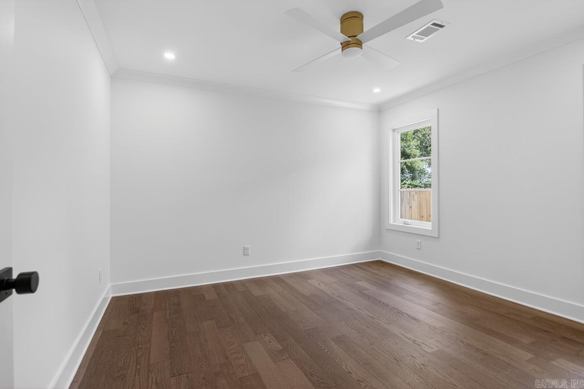 CAMMACK WOODS - Residential