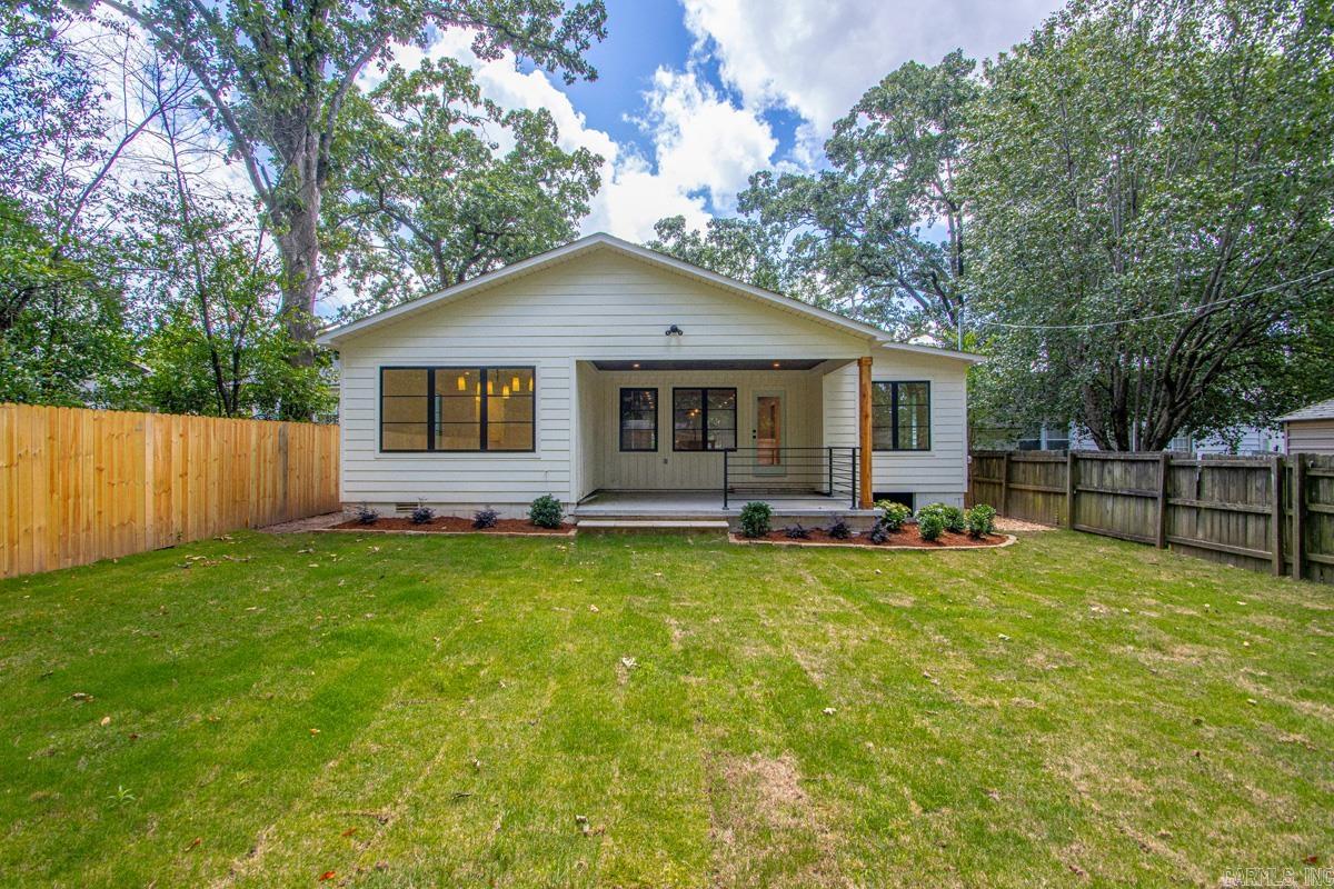 CAMMACK WOODS - Residential