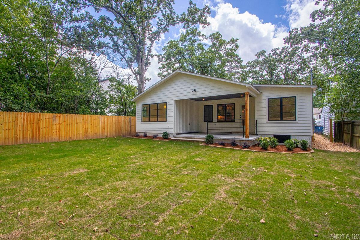 CAMMACK WOODS - Residential