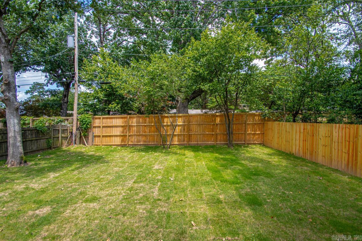 CAMMACK WOODS - Residential