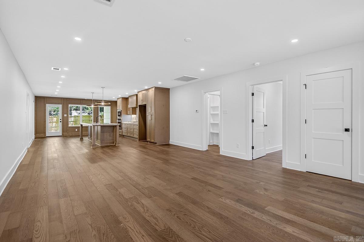 CAMMACK WOODS - Residential