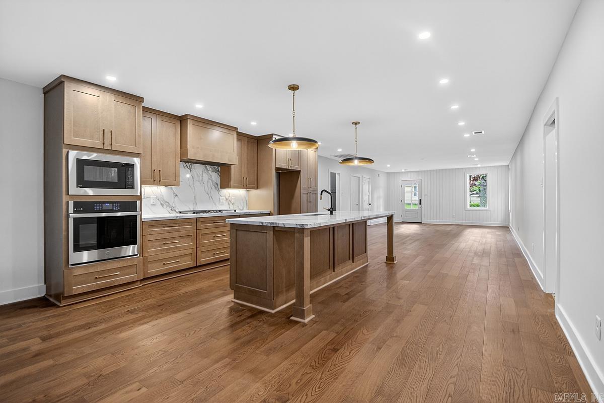 CAMMACK WOODS - Residential