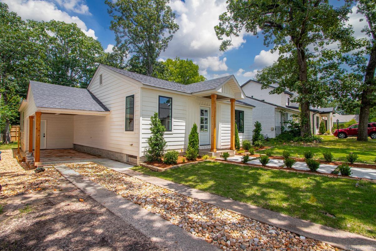 CAMMACK WOODS - Residential