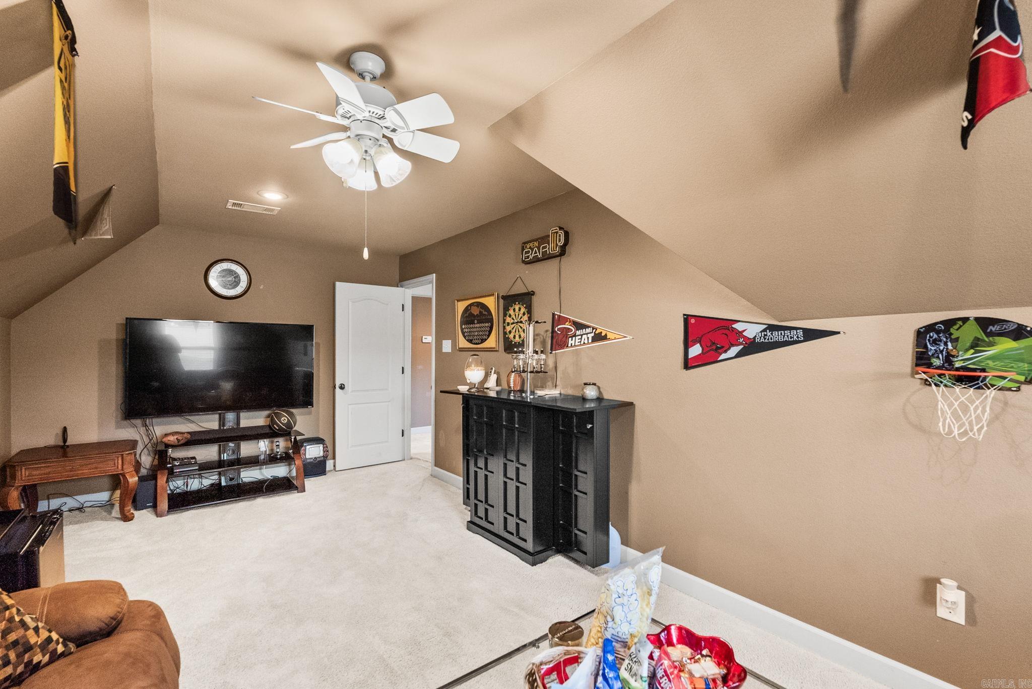 MAUMELLE VALLEY ESTATES - Residential