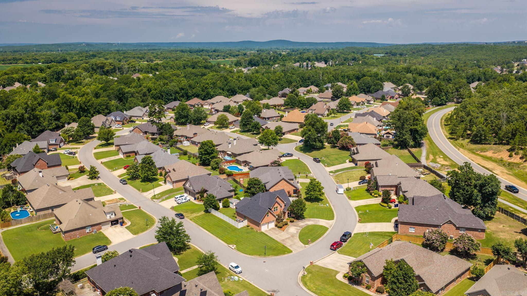 MAUMELLE VALLEY ESTATES - Residential