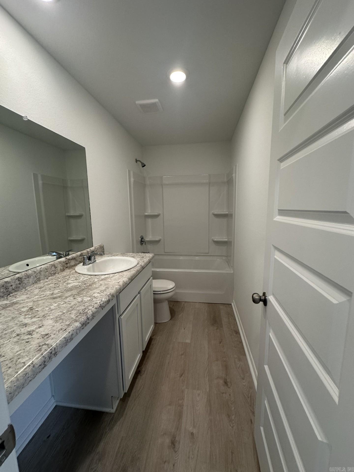 THE MEADOWS - Residential