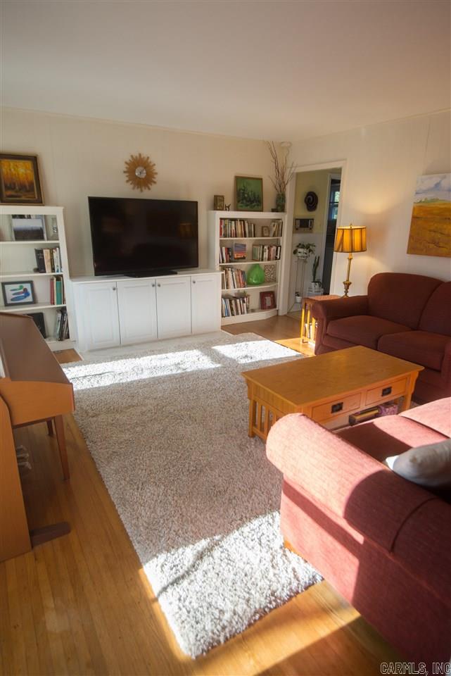 Leawood Heights - Residential
