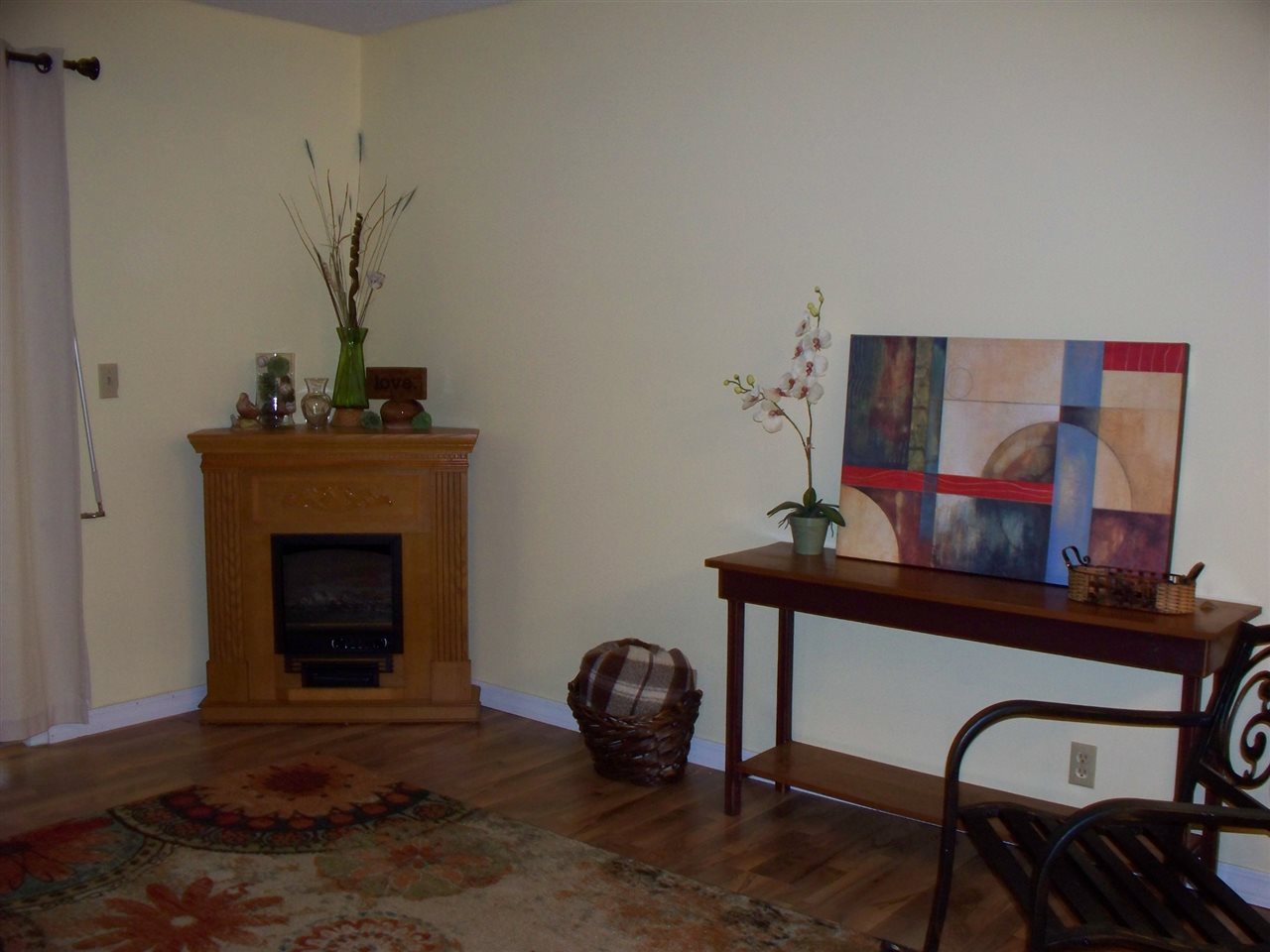 LAKEWOOD HILLS CONDO - Residential