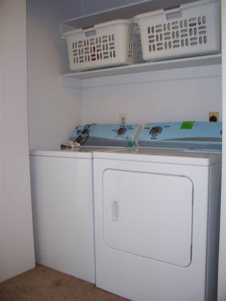 LAKEWOOD HILLS CONDO - Residential