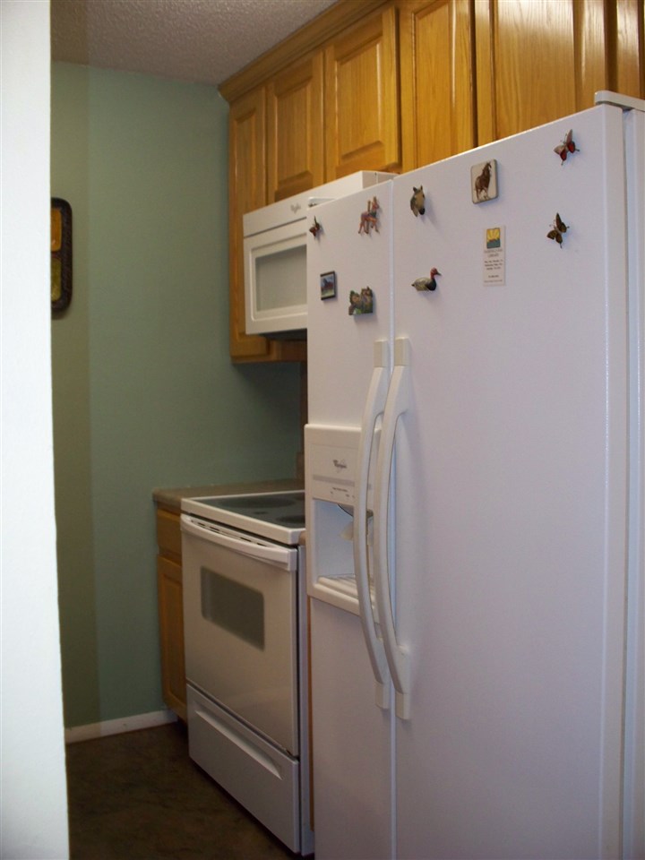 LAKEWOOD HILLS CONDO - Residential
