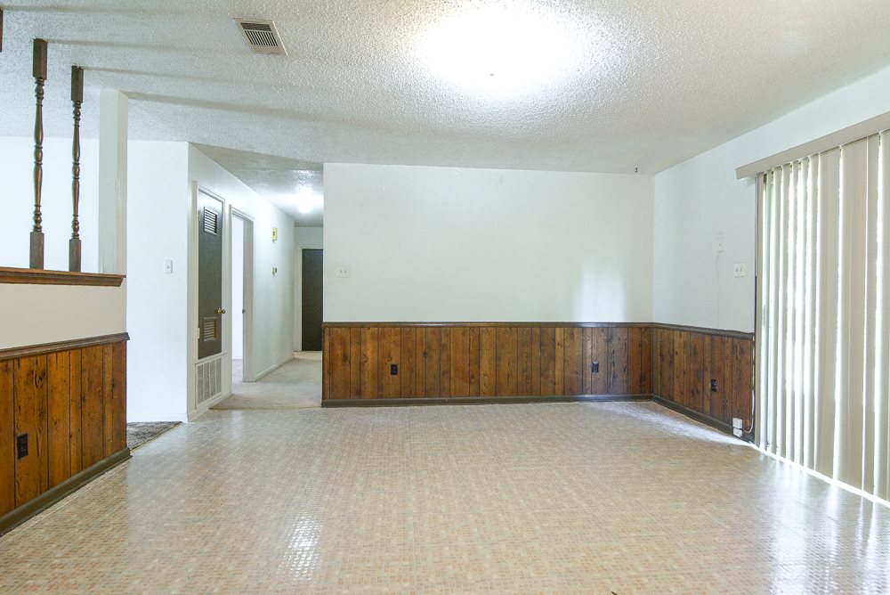 SPRINGHILL MANOR - Residential