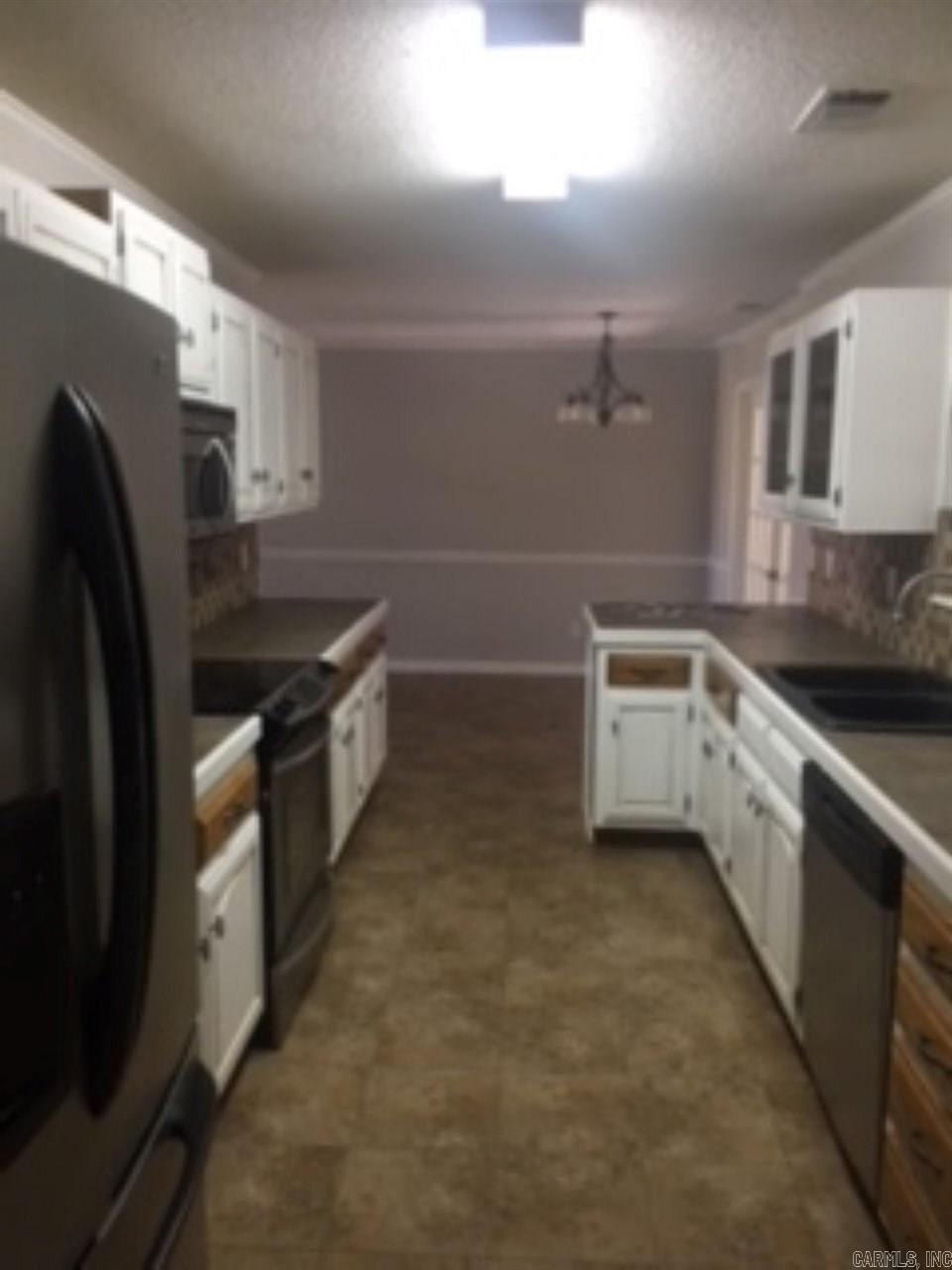 Crestwood - Residential Lease