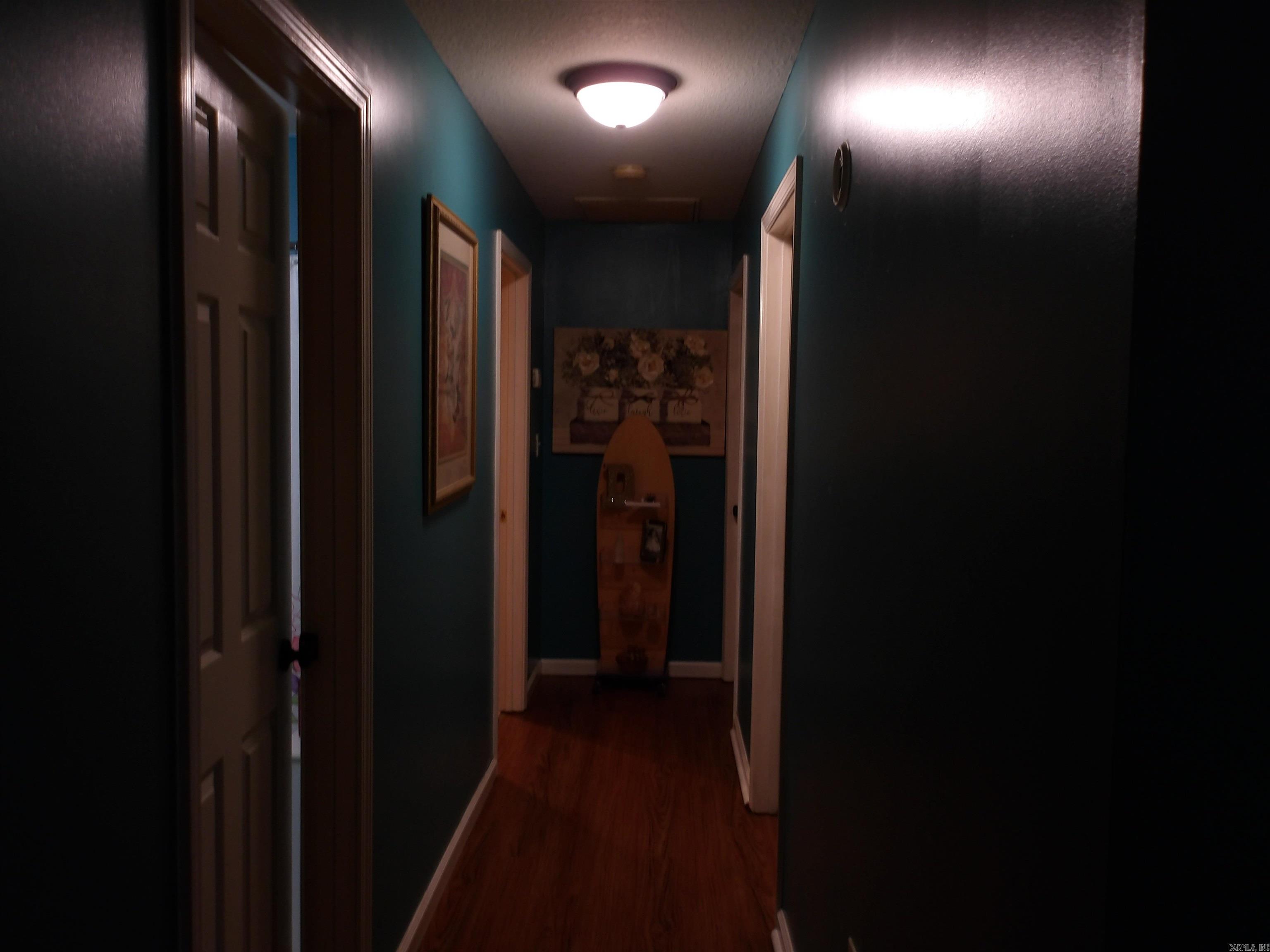 WALNUT CORNER - Residential