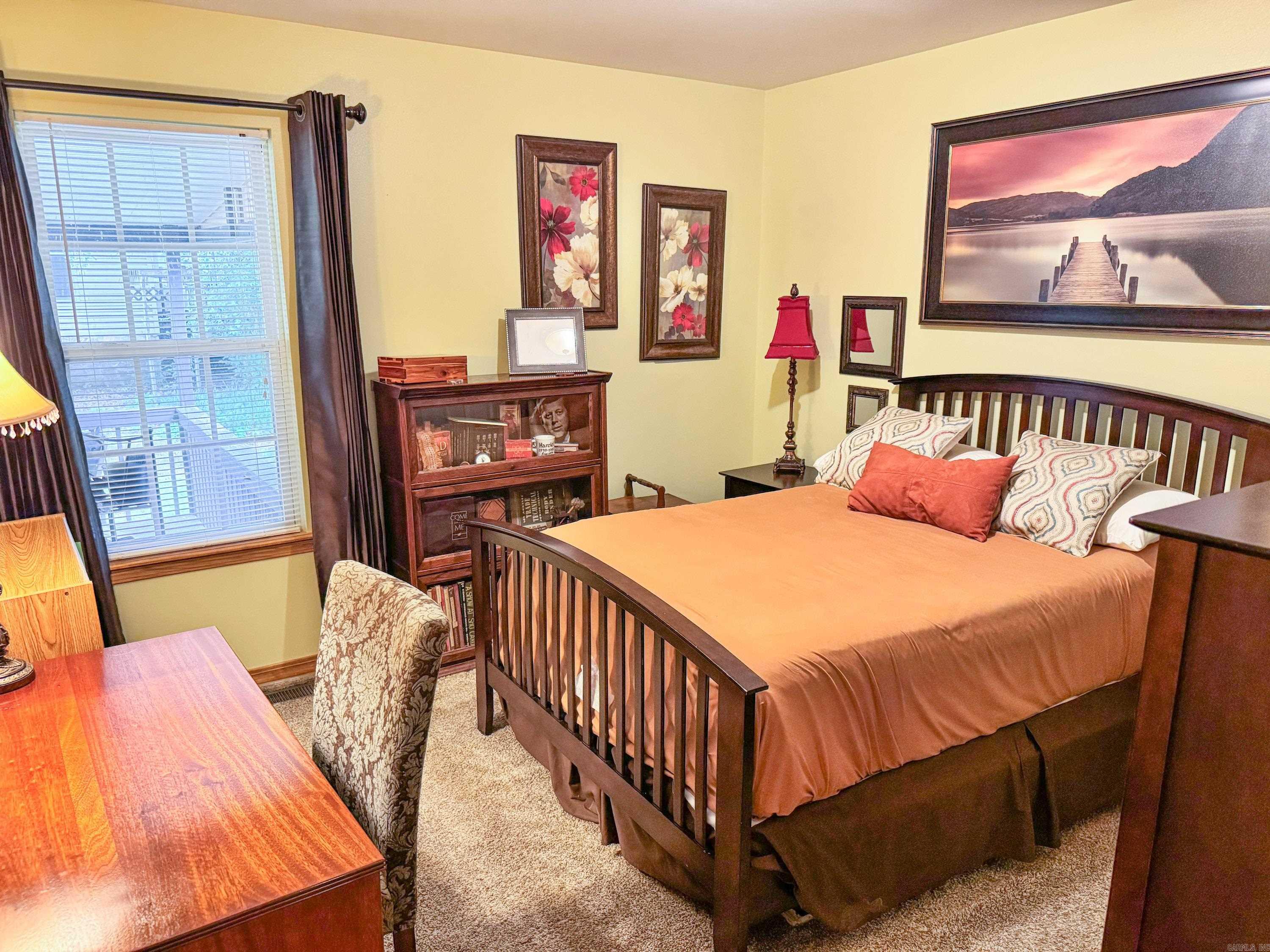 Moore & Case - Commercial Sale